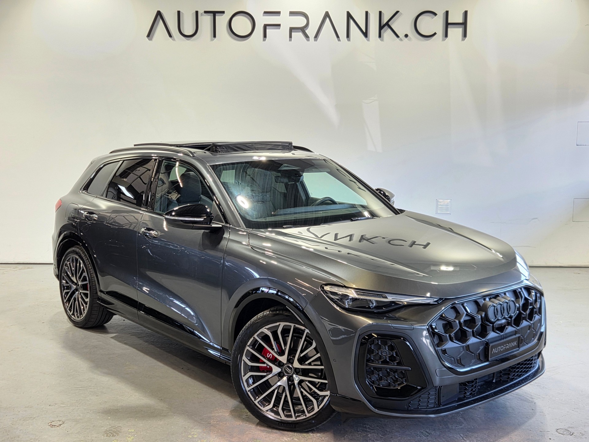 AUDI SQ5 SUV 3.0 V6 TFSI quattro S-Tronic-image-4