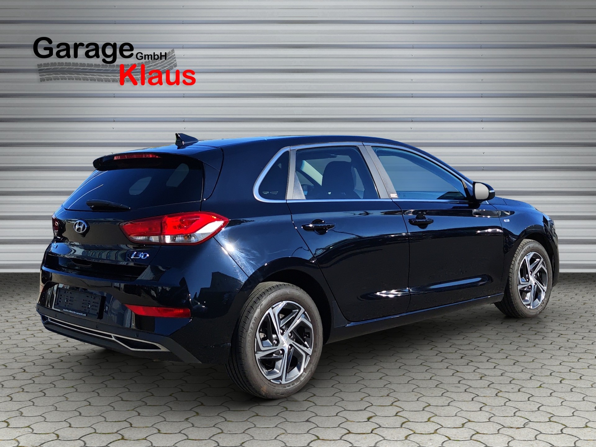 HYUNDAI i30 1.5 T-GDi Amplia 48V MH DCT-image-5