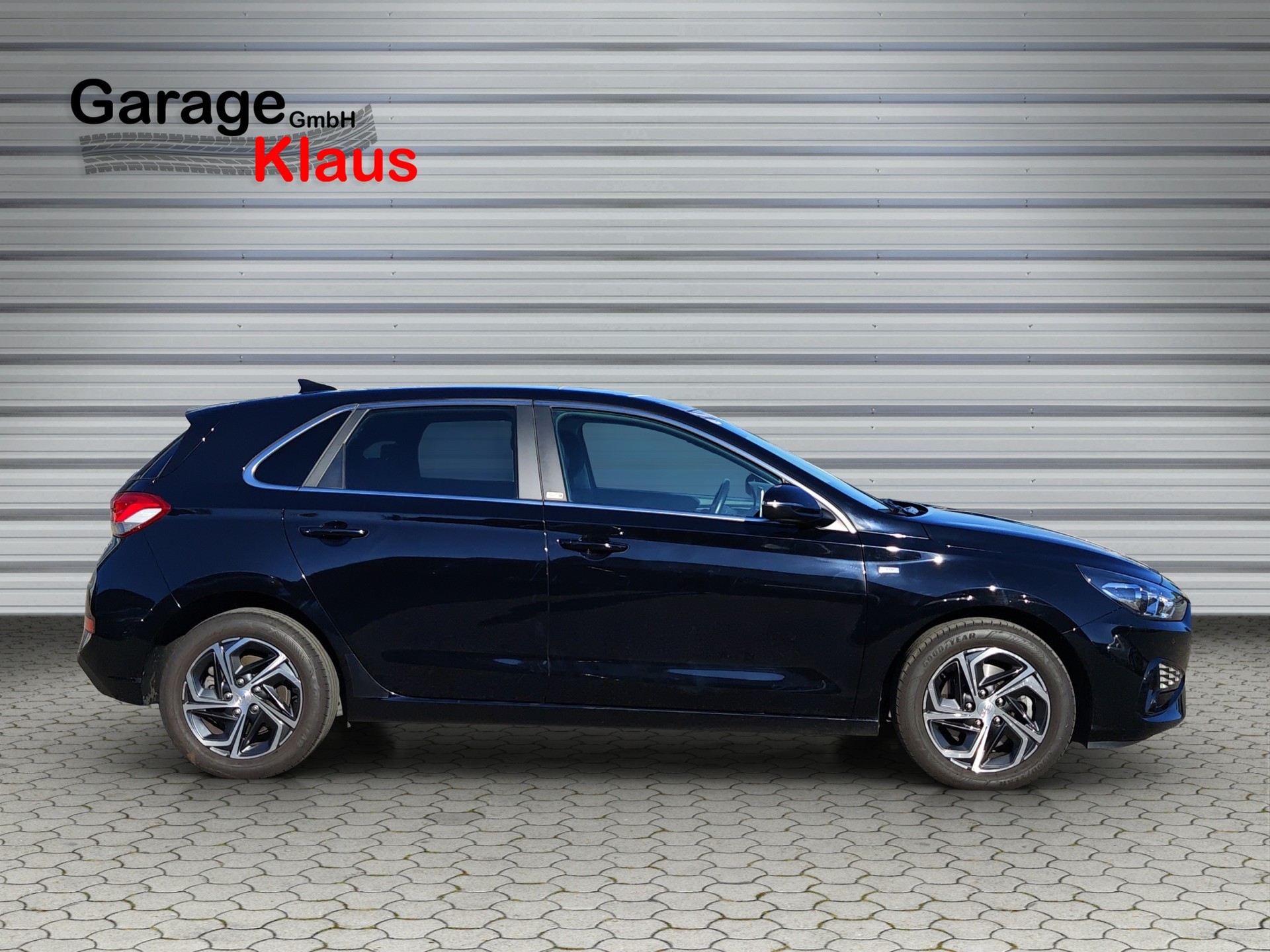 HYUNDAI i30 1.5 T-GDi Amplia 48V MH DCT-image-6