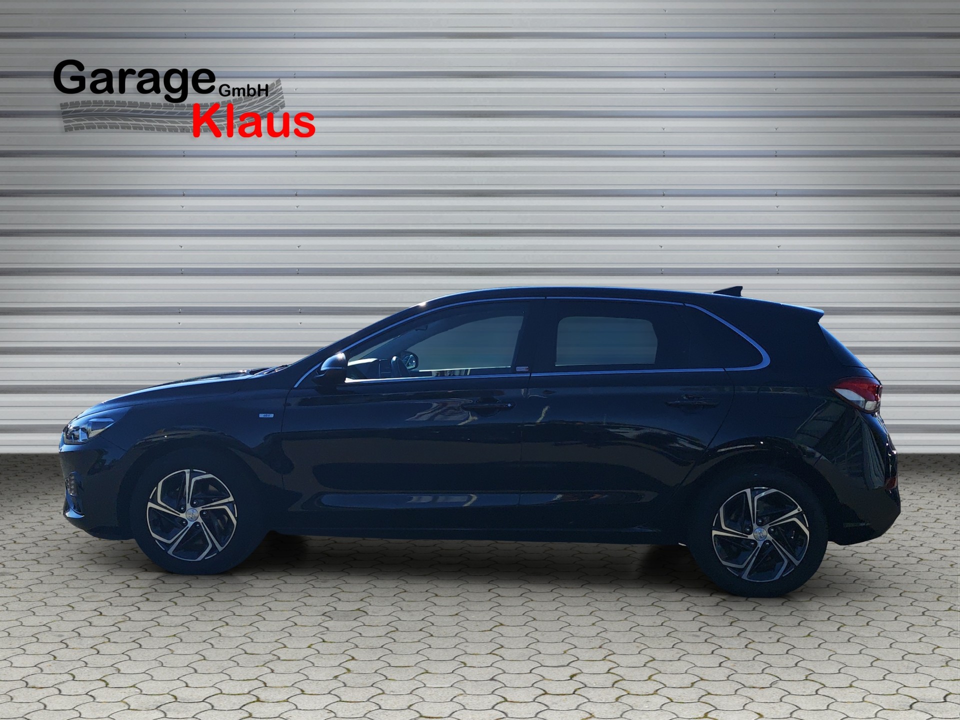 HYUNDAI i30 1.5 T-GDi Amplia 48V MH DCT-image-2