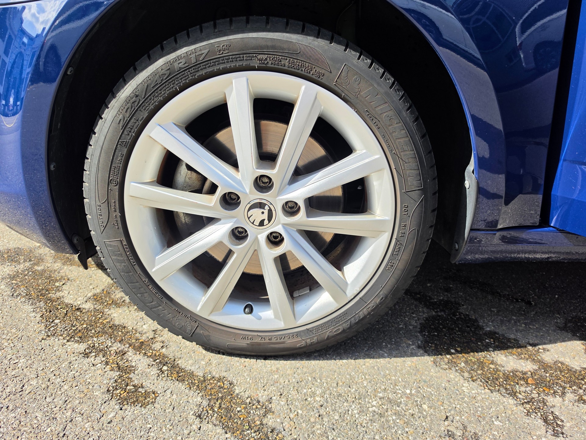 SKODA Octavia Combi 1.8 TSI Elegance 4x4 DSG-image-41