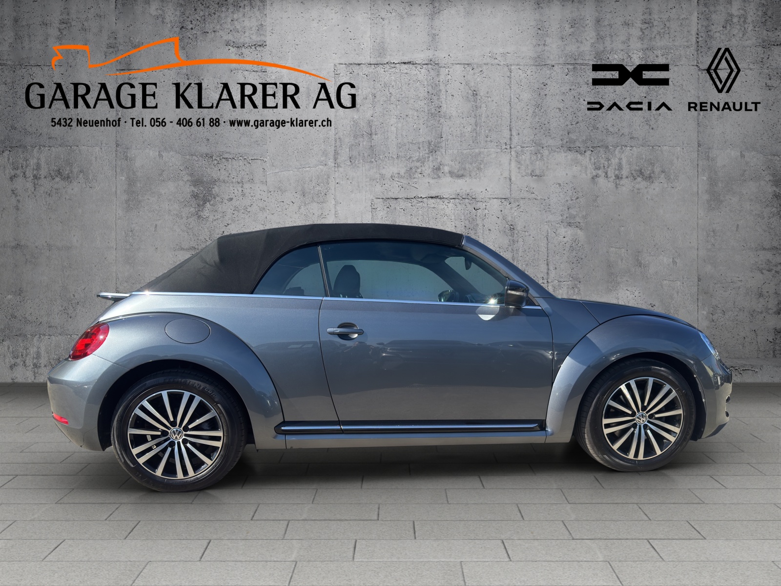 VW Beetle Cabrio 1.4 TSI Sport DSG-image-15