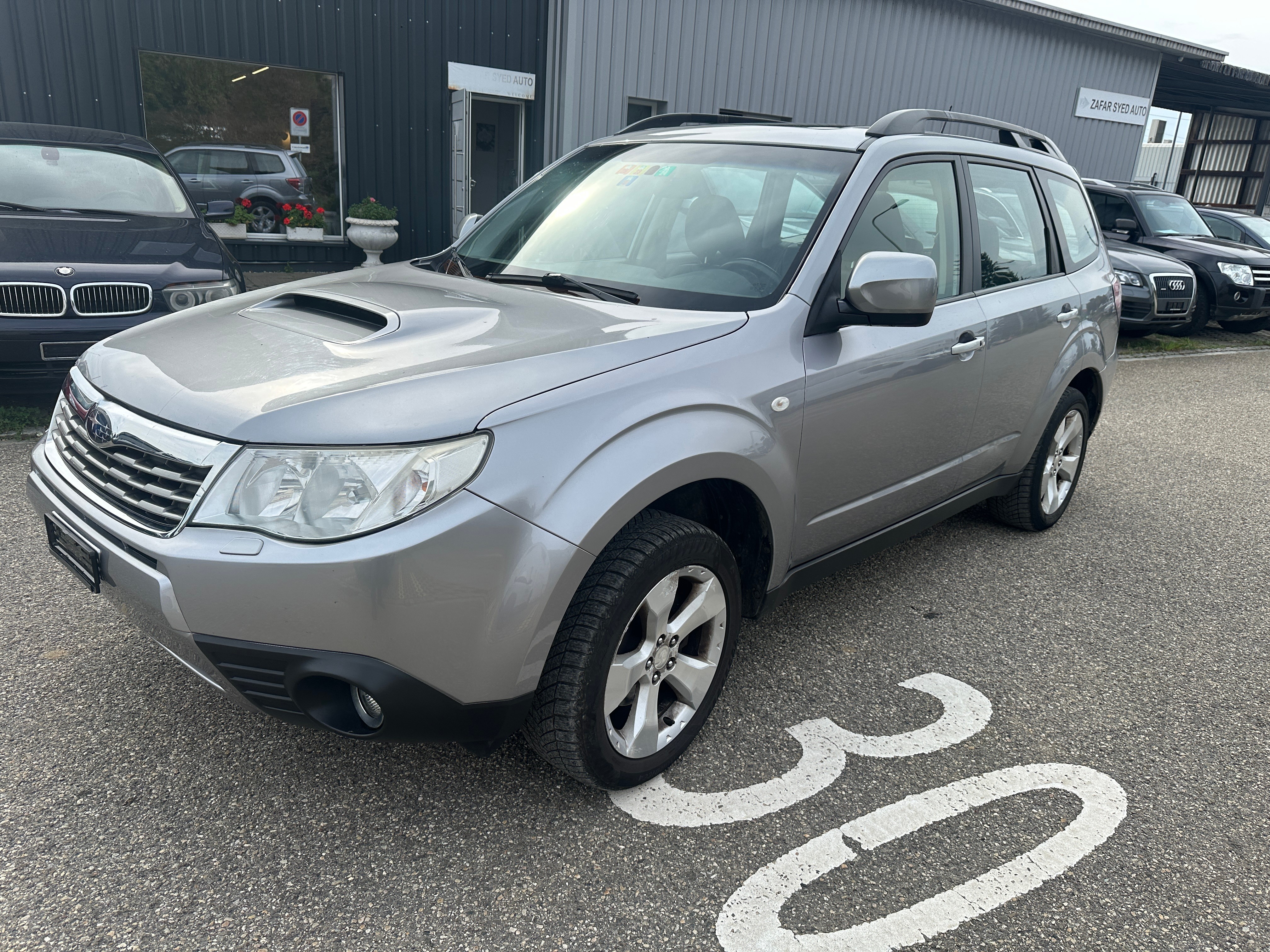Car photo