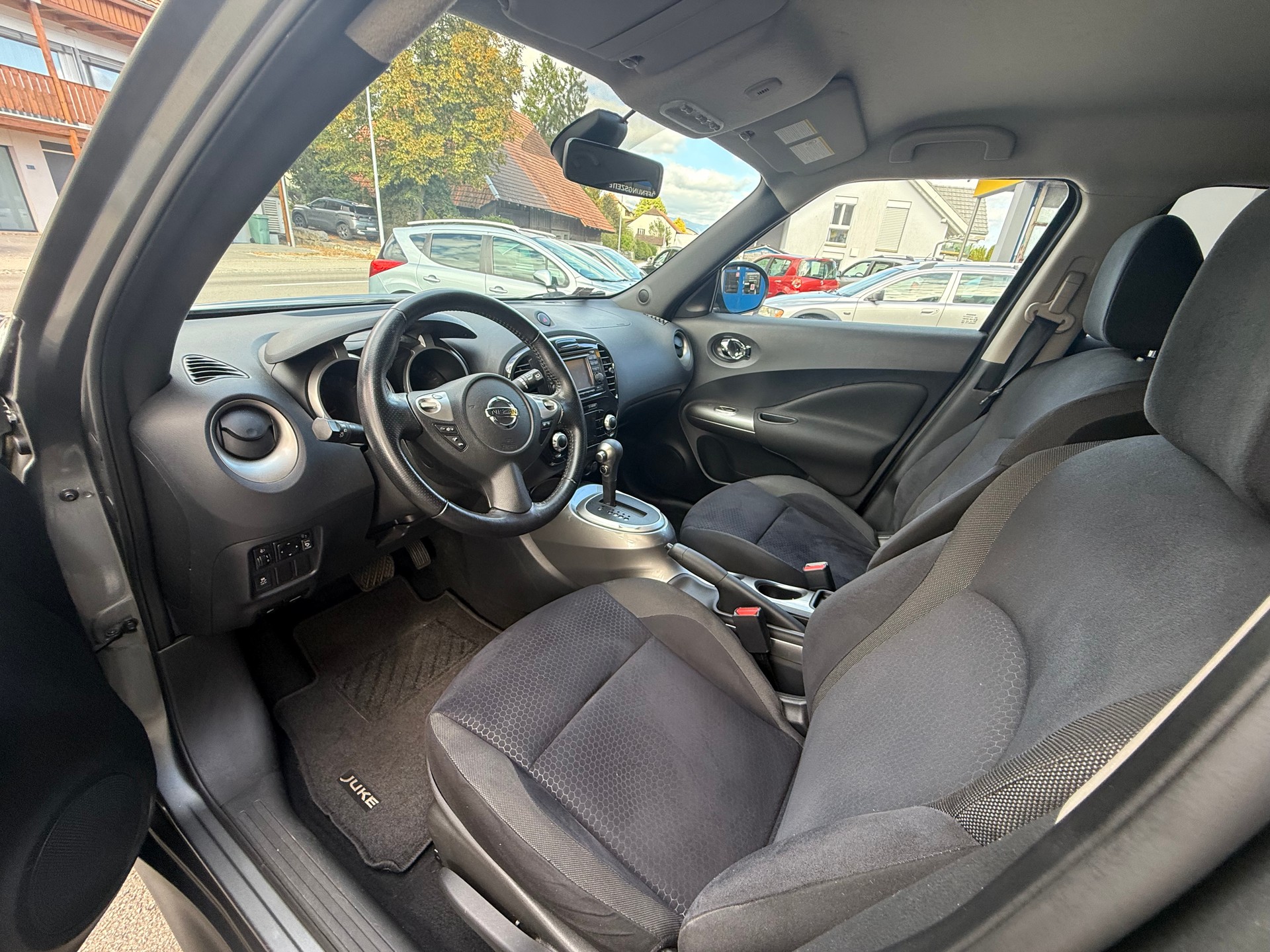 NISSAN Juke 1.6 acenta Xtronic CVT-image-8