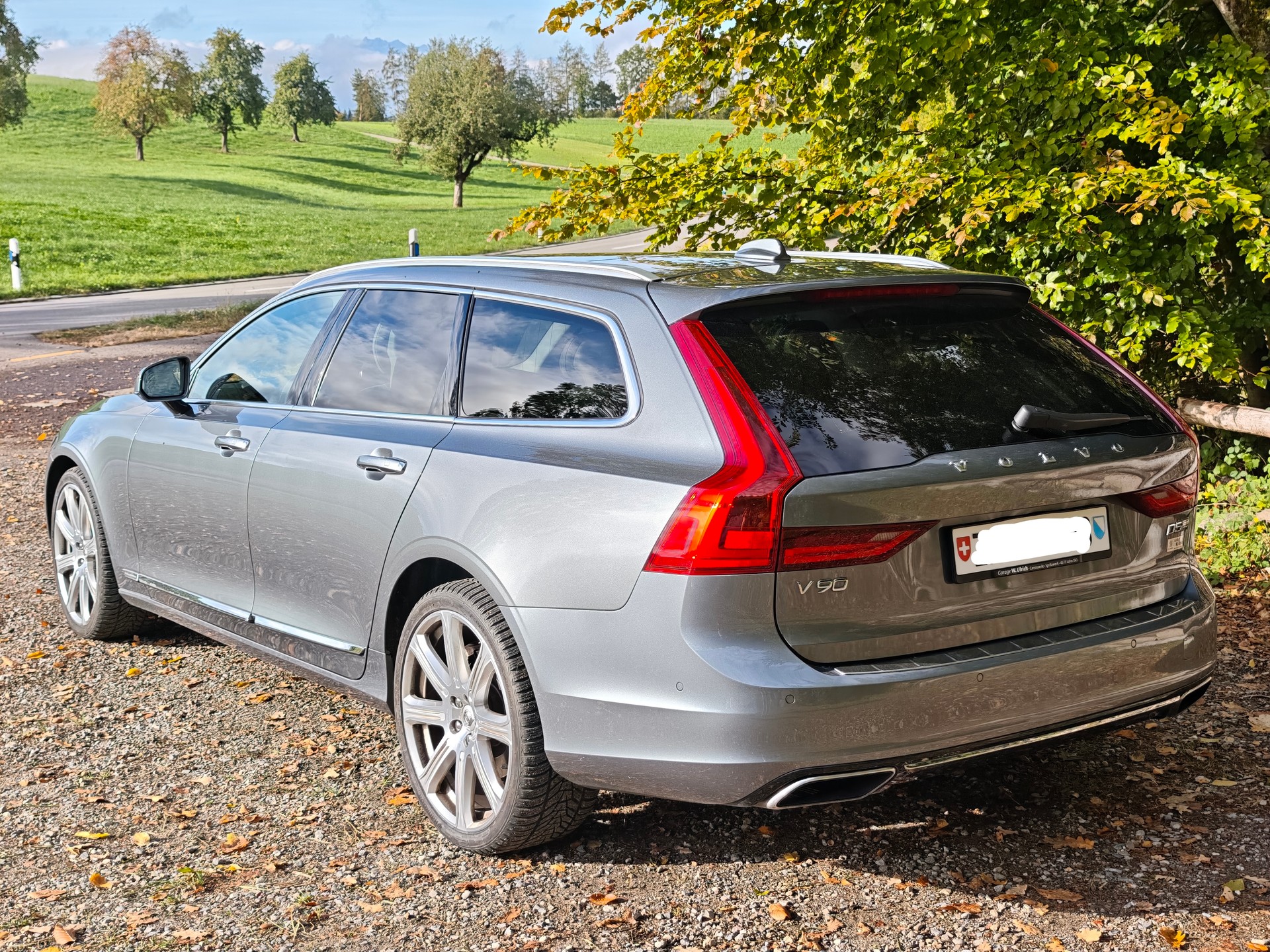 VOLVO 2.0 D5 Inscription AWD-image-8