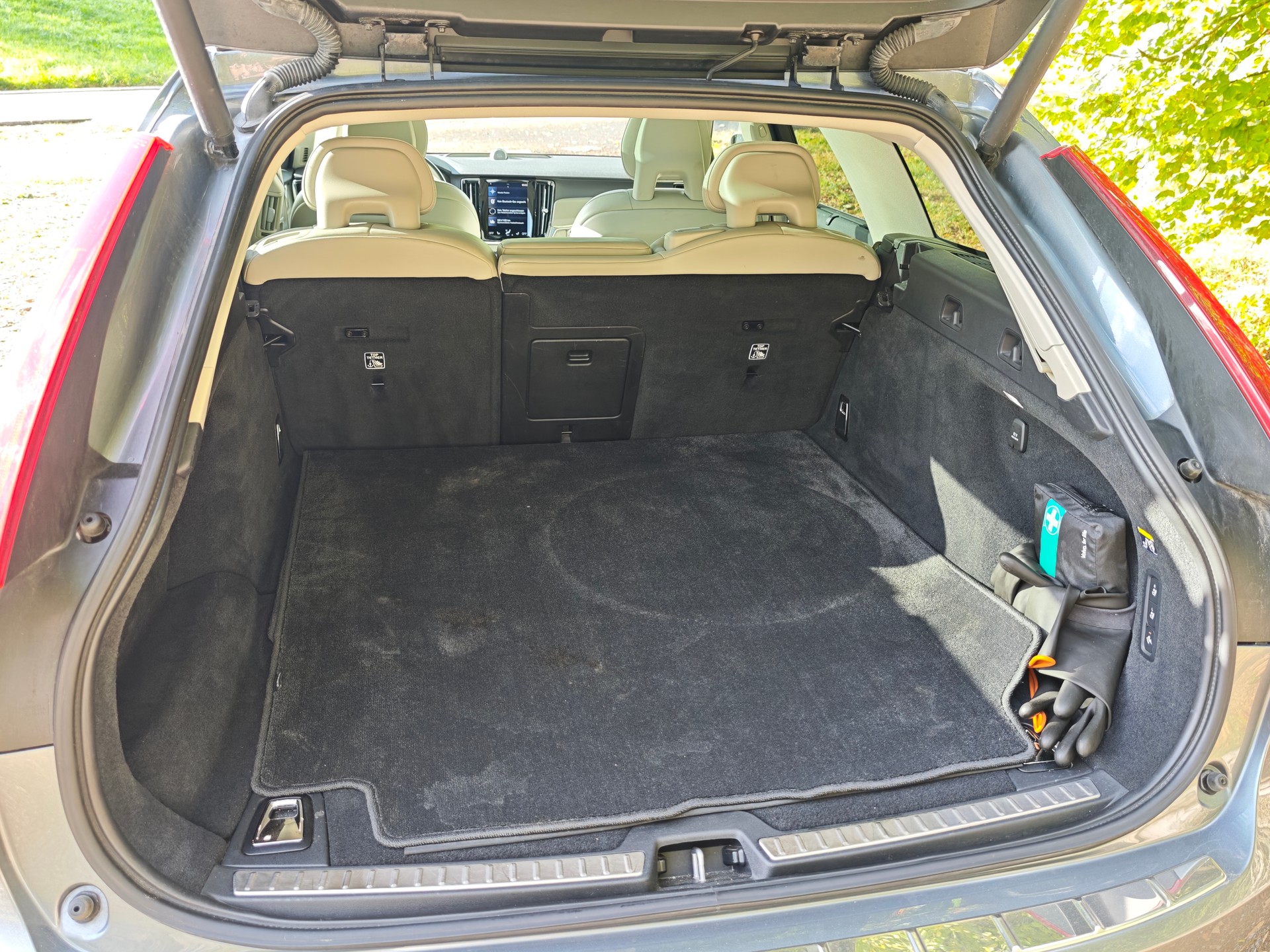 VOLVO 2.0 D5 Inscription AWD-image-7