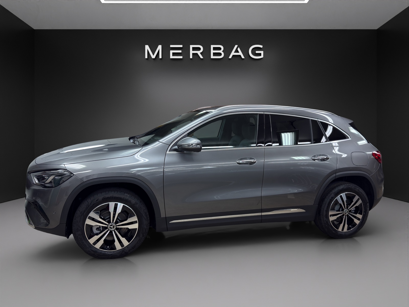 MERCEDES-BENZ GLA 220d 4Matic 8G-DCTSwiss Star-image-1
