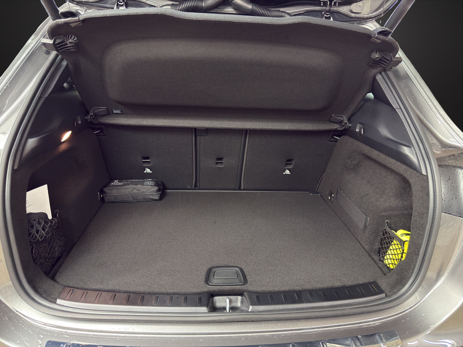 MERCEDES-BENZ GLA 220d 4Matic 8G-DCTSwiss Star-image-8