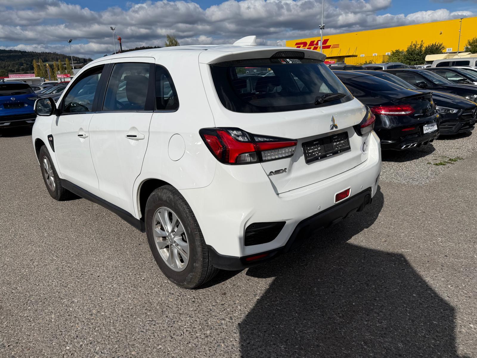 MITSUBISHI ASX 2.0 MIVEC Value 4x4-image-3