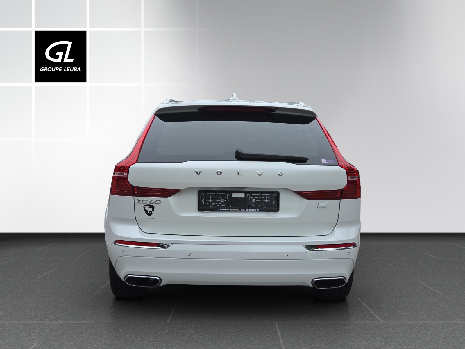 VOLVO XC60 T8 eAWD Inscription-image-5