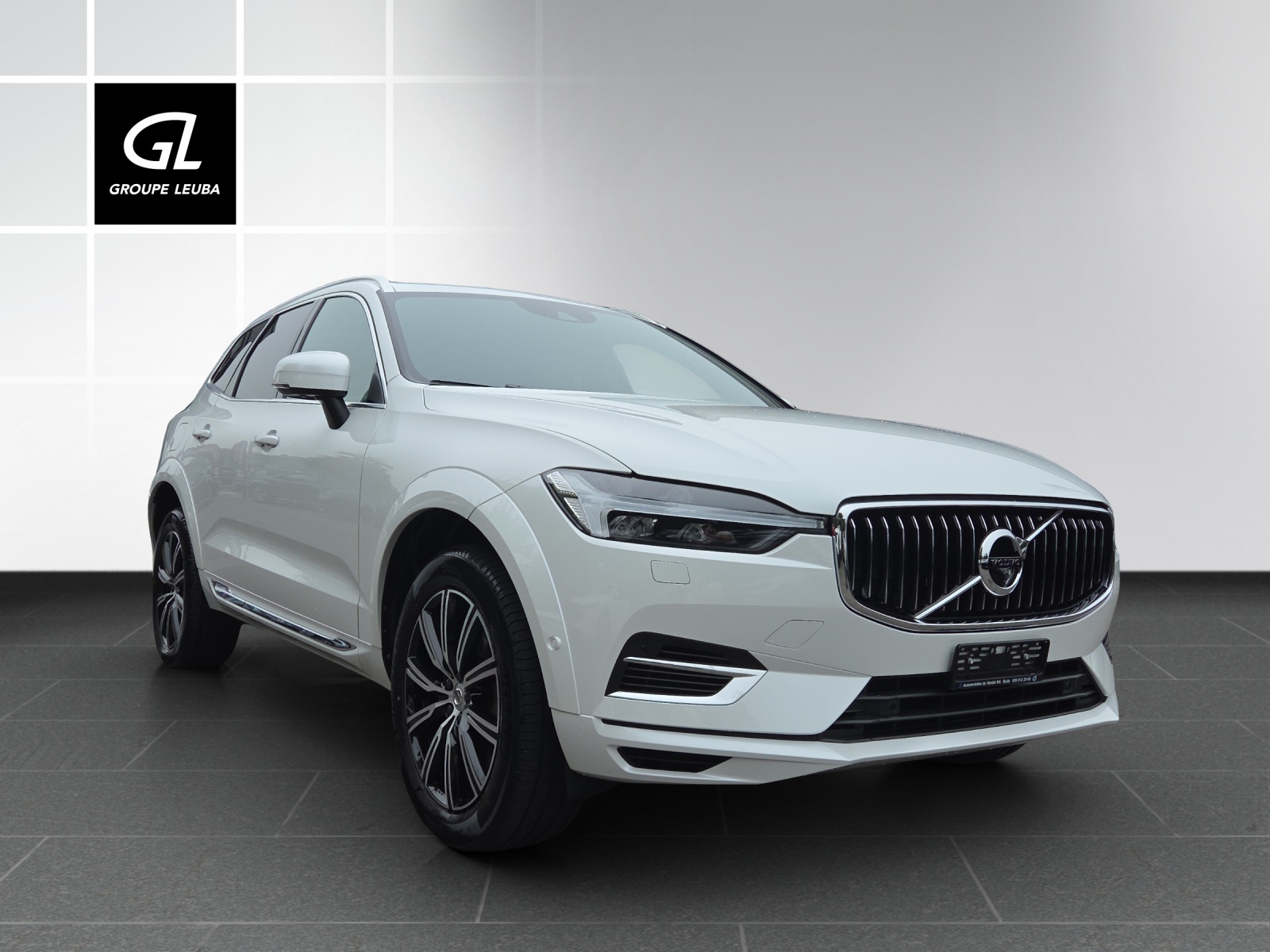 VOLVO XC60 T8 eAWD Inscription-image-0