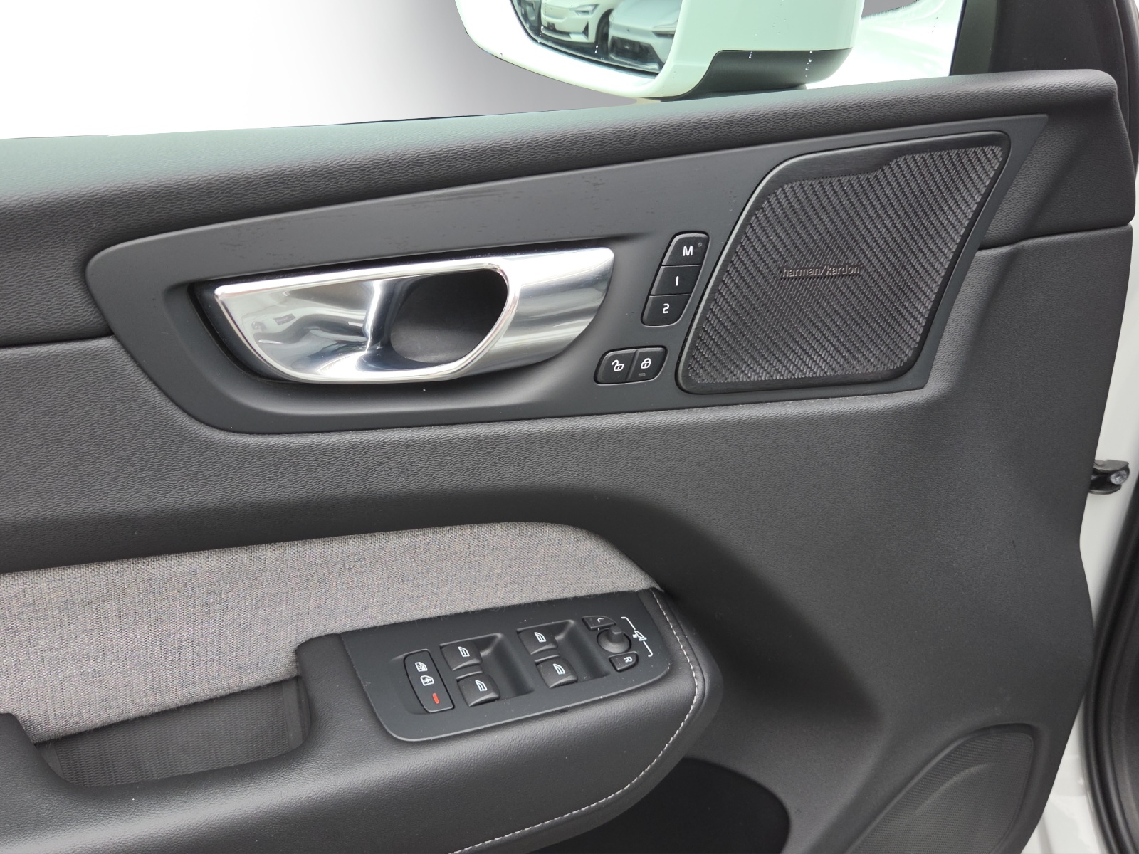 Image VOLVO XC60 XC60 T8 eAWD Inscription
