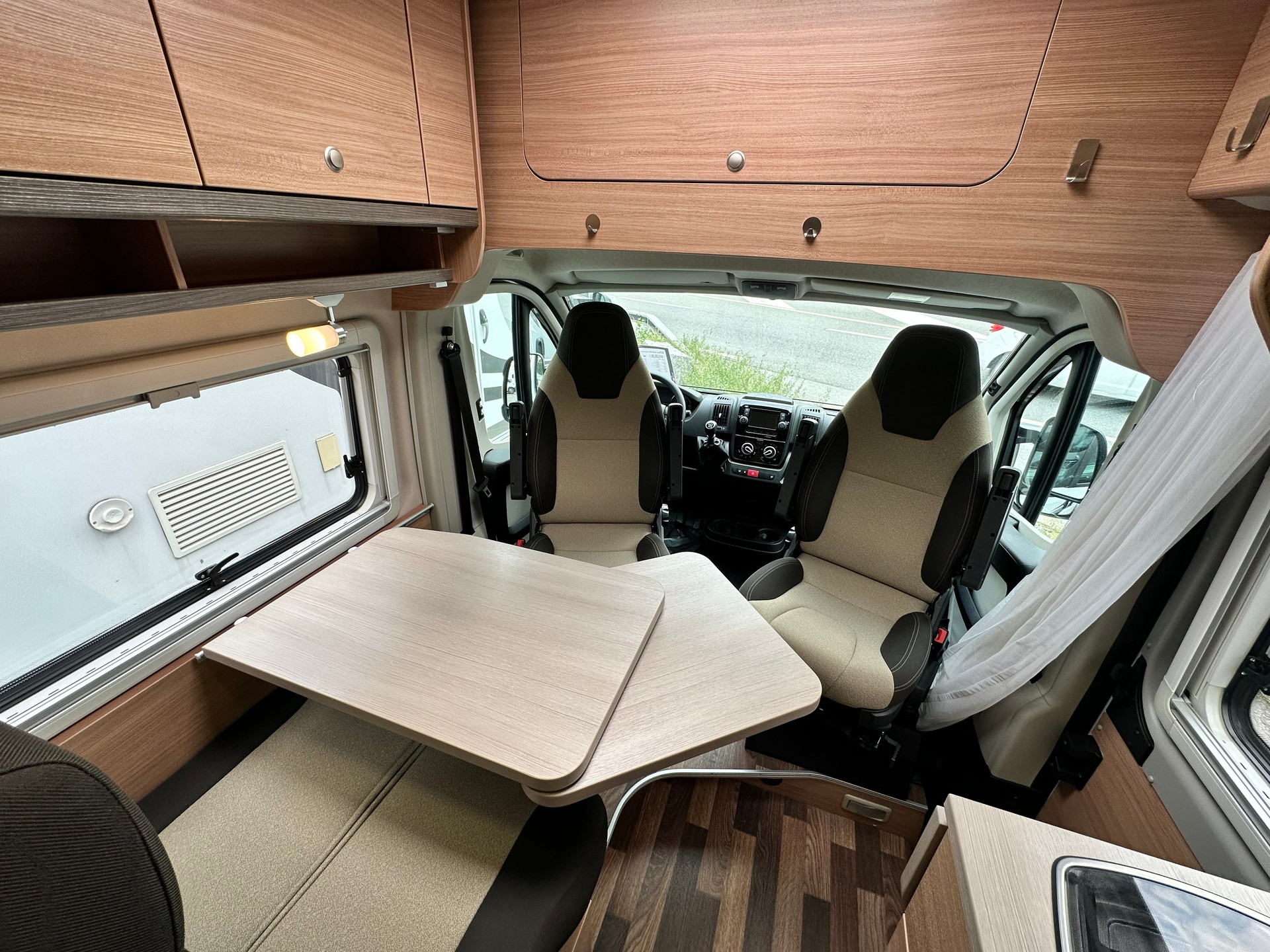 KNAUS BoxStar 630 Freeway-image-10