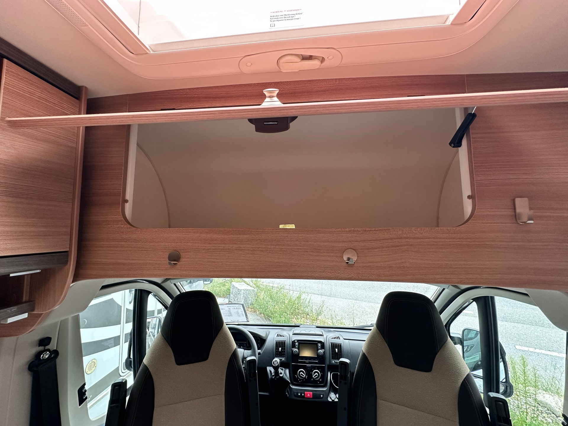 KNAUS BoxStar 630 Freeway-image-11