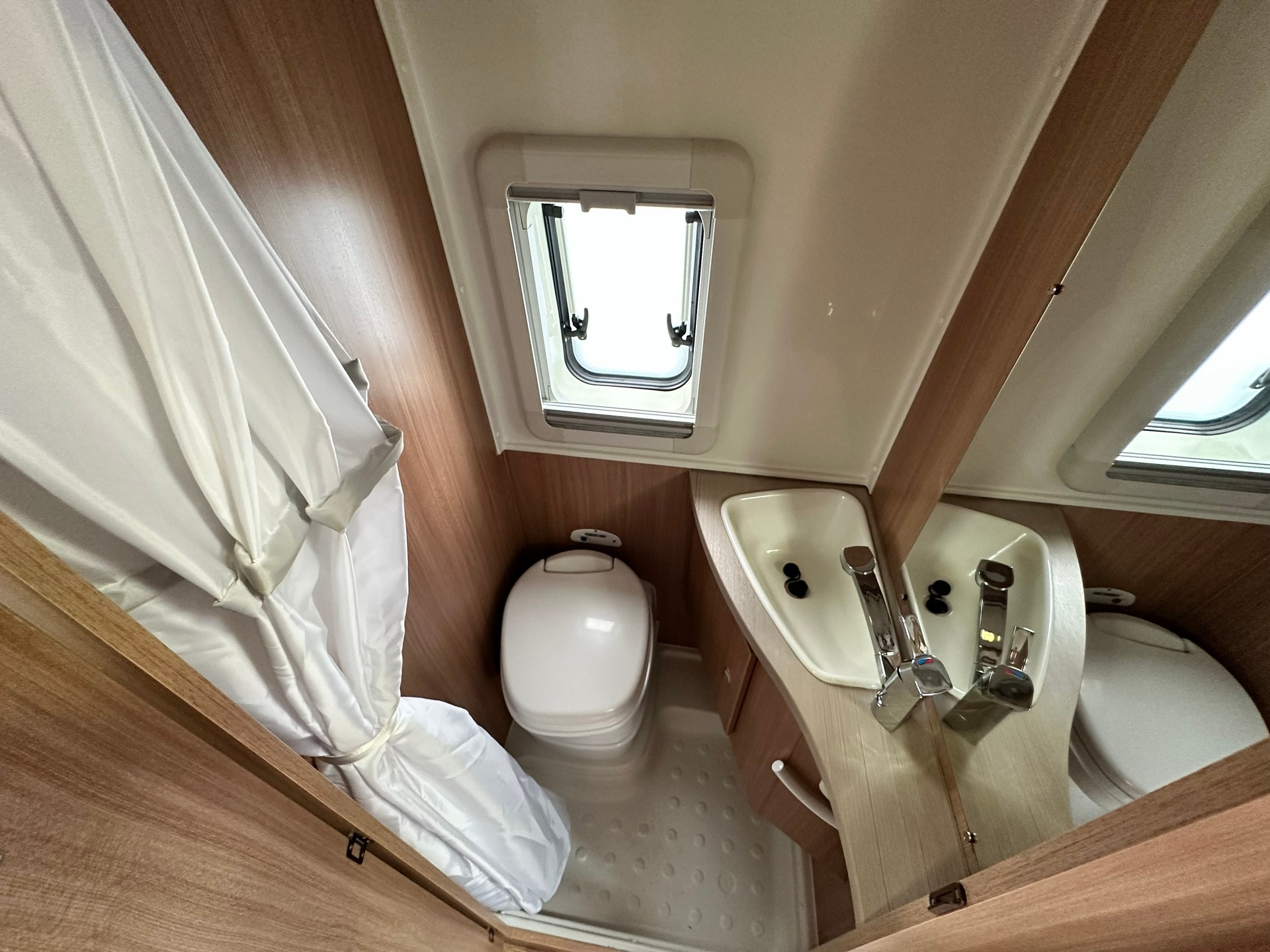 KNAUS BoxStar 630 Freeway-image-22