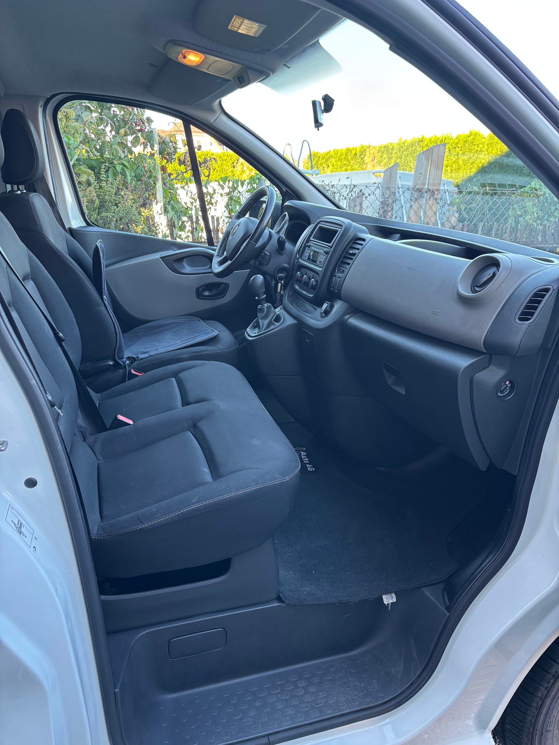 RENAULT 1.6 dCi 95 Life-image-4