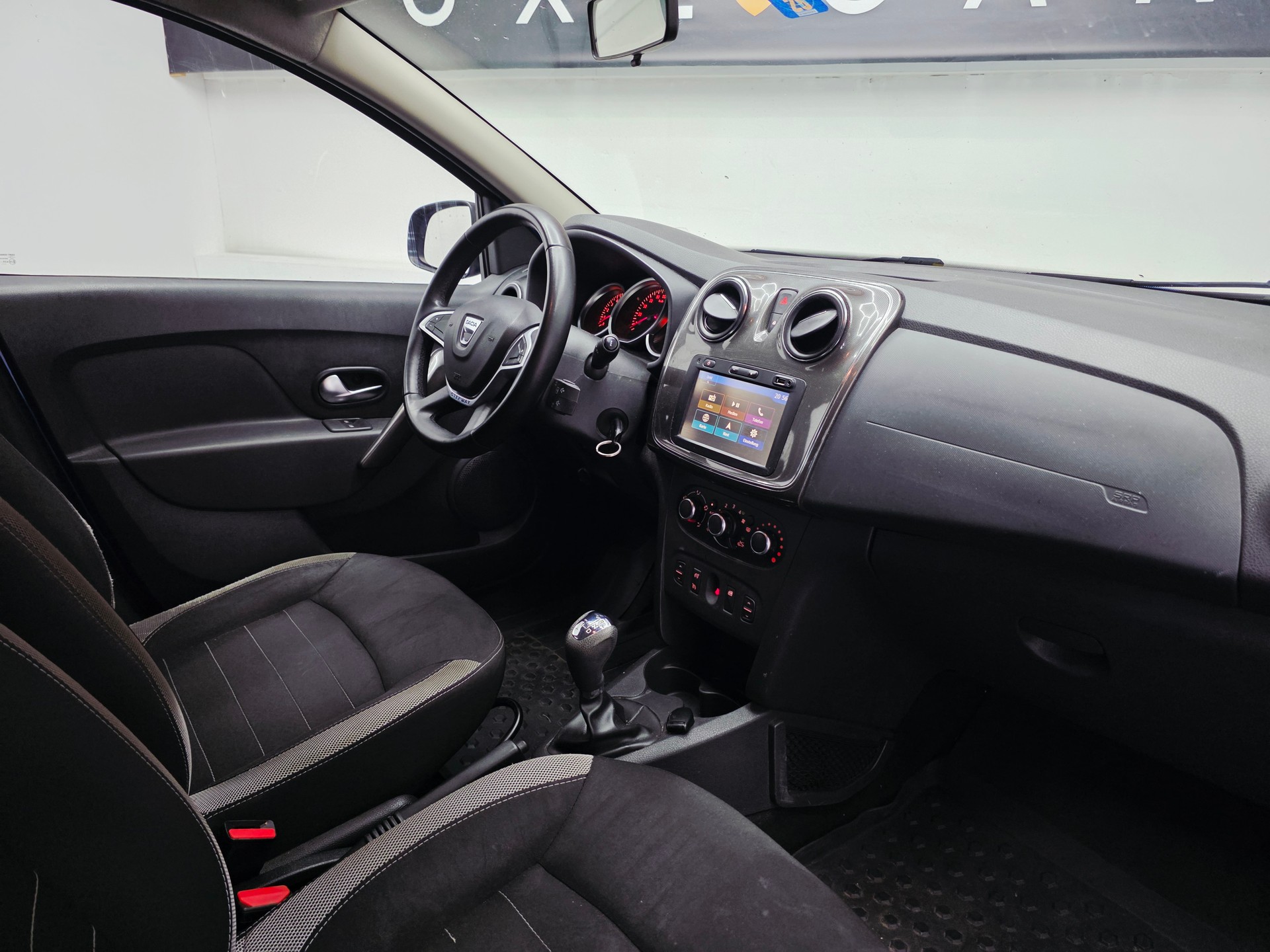 DACIA Sandero Tce 90 STEPWAY Lauréate AUTOMATIC*FRISCH MFK UND SERVICE*8 FACH*-image-12