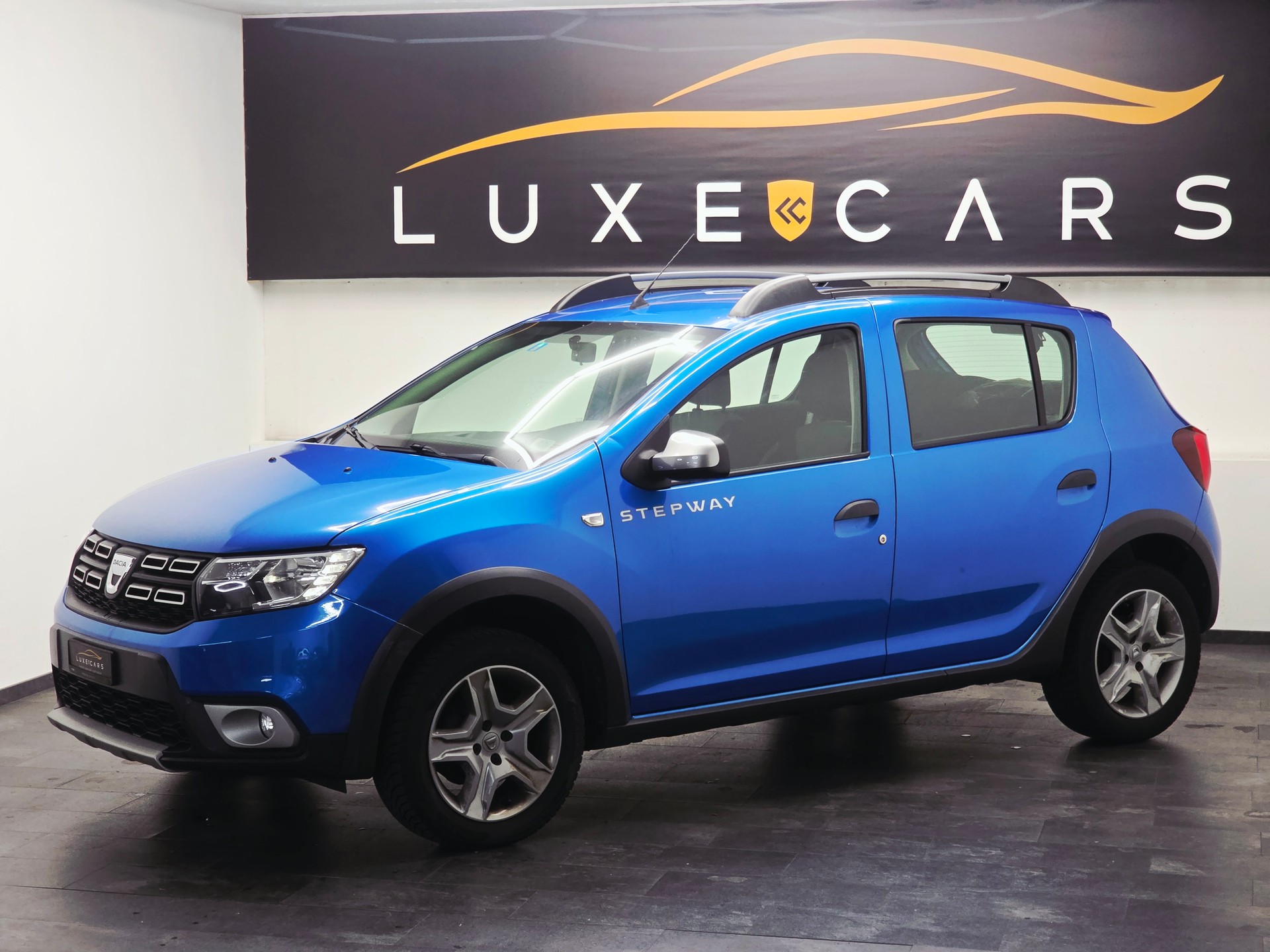 DACIA Sandero Tce 90 STEPWAY Lauréate AUTOMATIC*FRISCH MFK UND SERVICE*8 FACH*-image-1