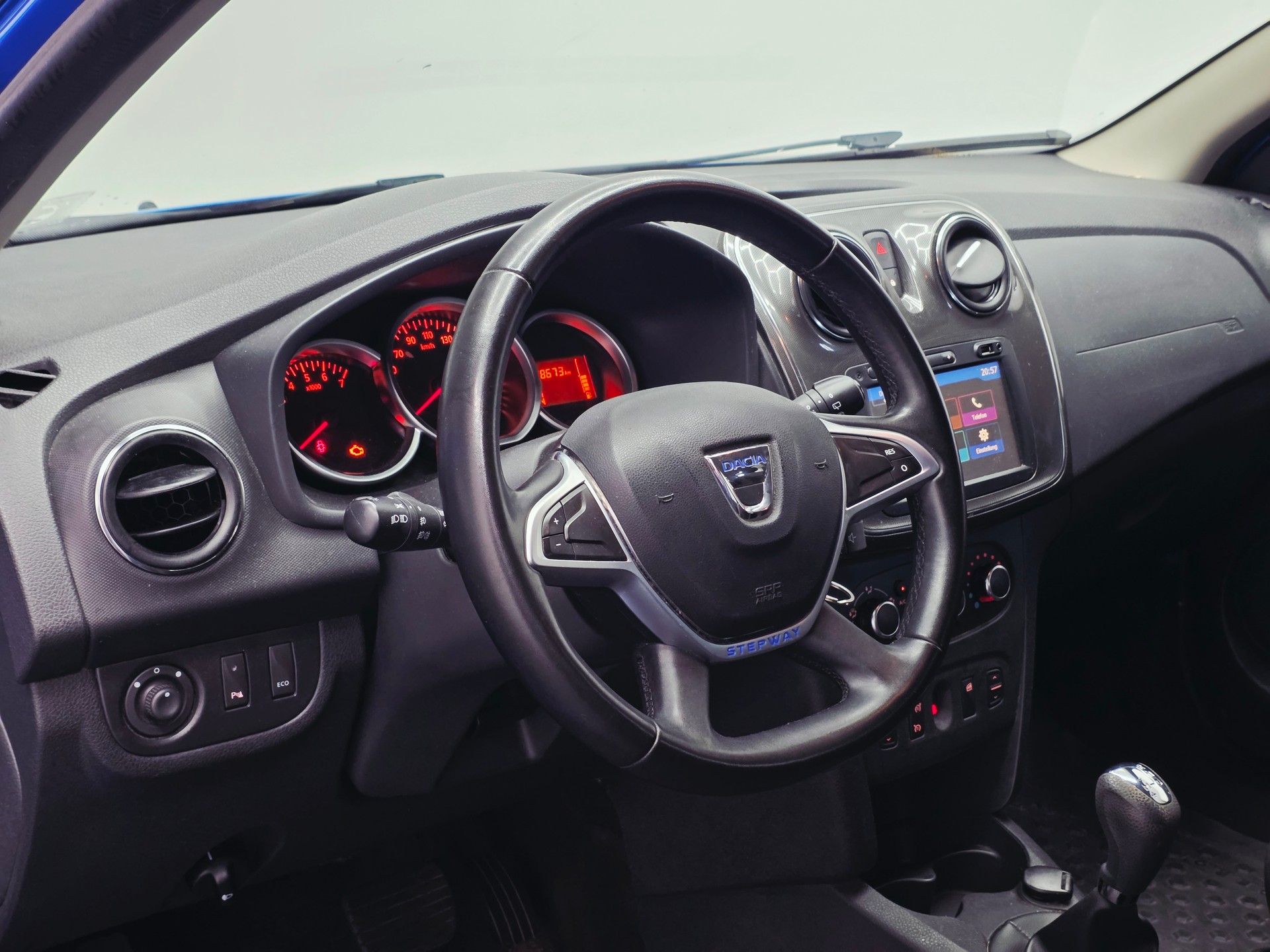 DACIA Sandero Tce 90 STEPWAY Lauréate AUTOMATIC*FRISCH MFK UND SERVICE*8 FACH*-image-9