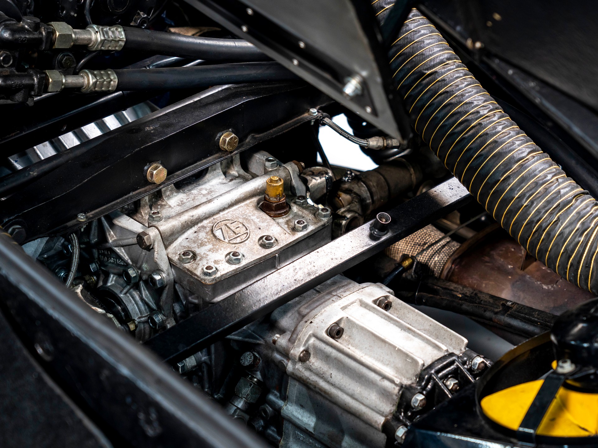 DE TOMASO Mangusta 1 of 401-image-26