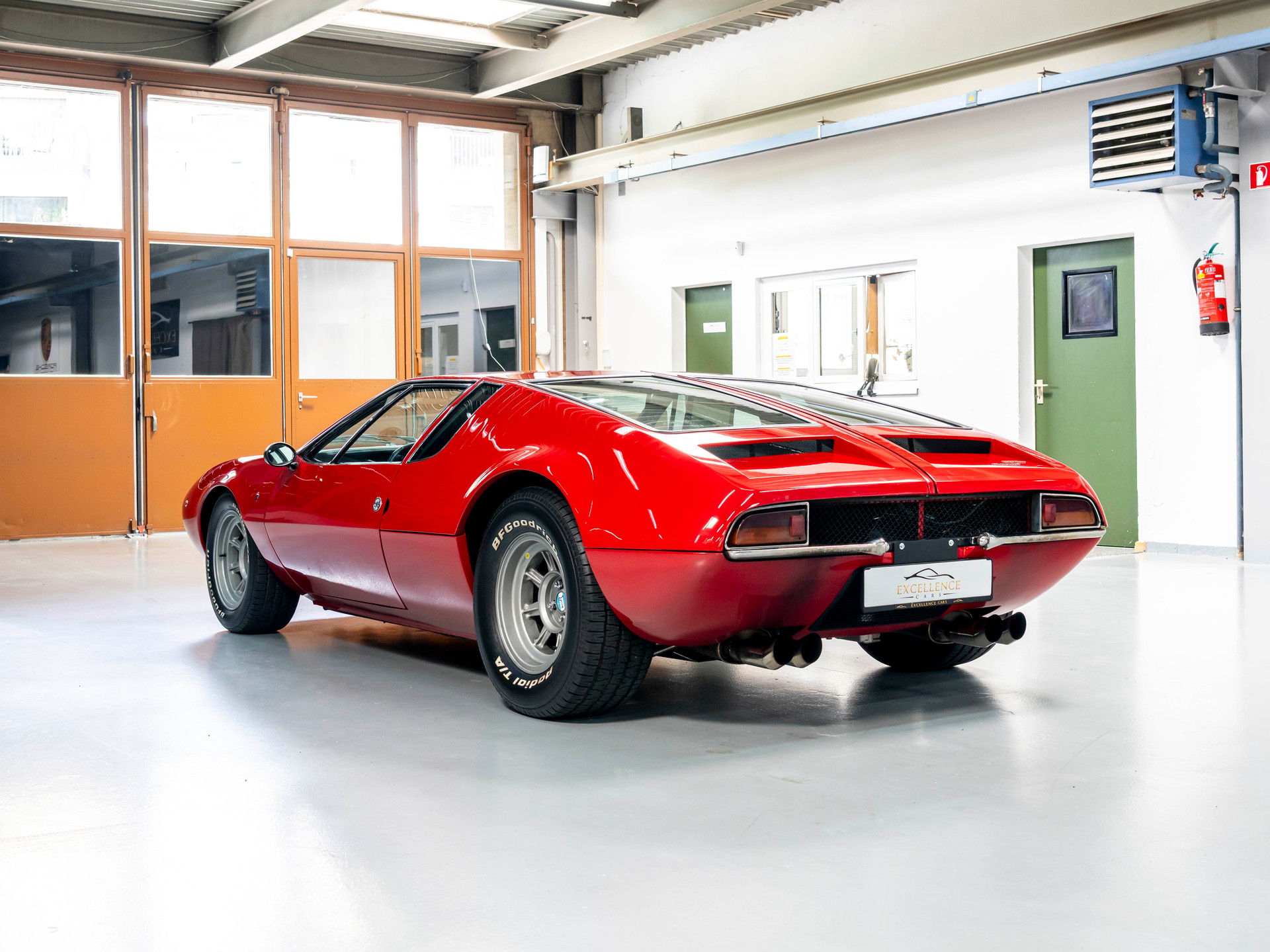 DE TOMASO Mangusta 1 of 401-image-7
