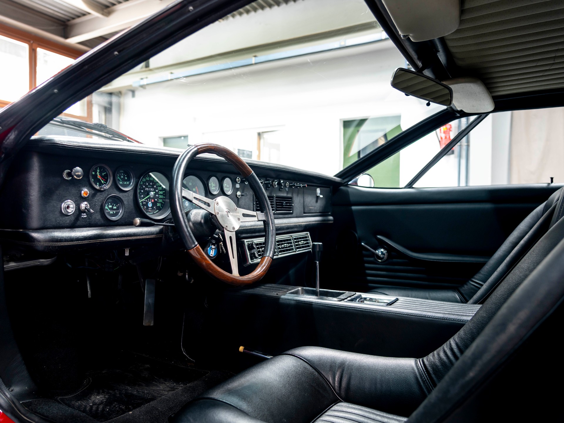 DE TOMASO Mangusta 1 of 401-image-18