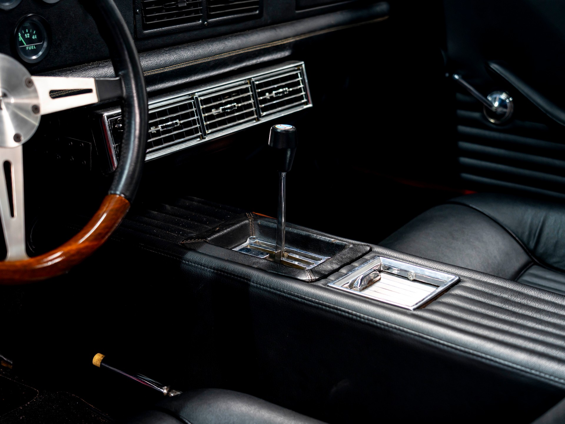 DE TOMASO Mangusta 1 of 401-image-23