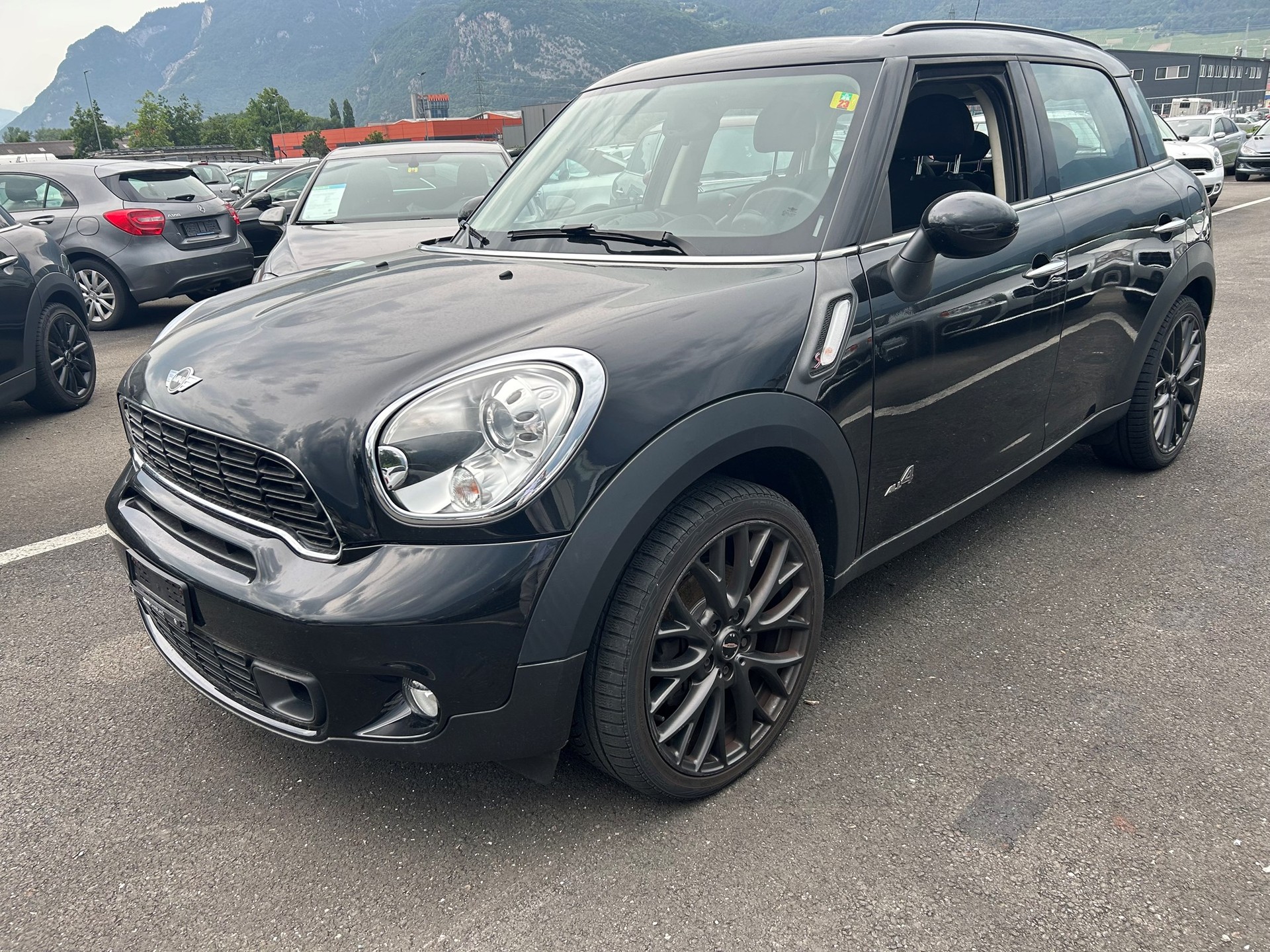 MINI Countryman Cooper S ALL4-image-0