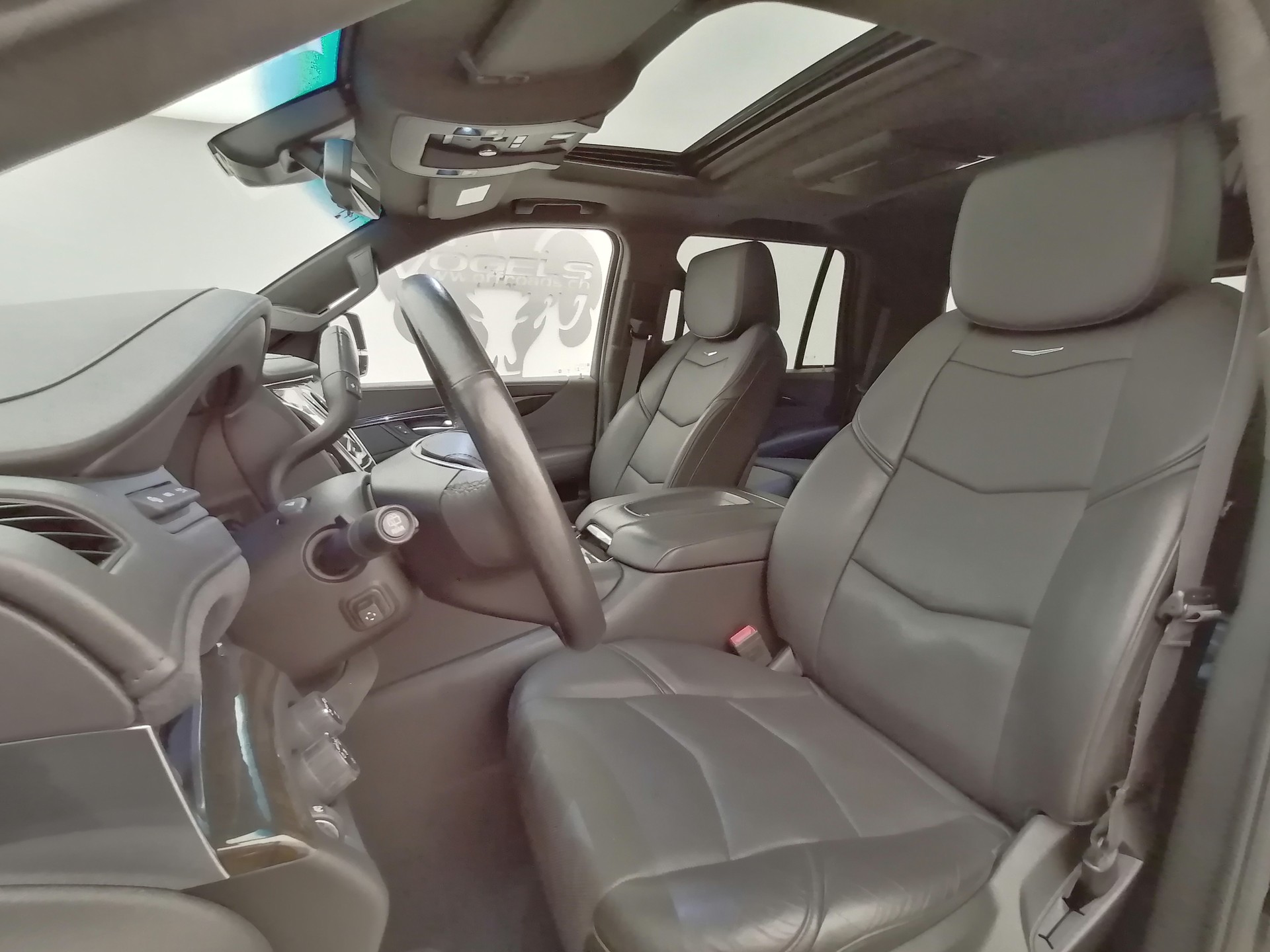 CADILLAC Escalade 6.2 Platinum AWD-image-7