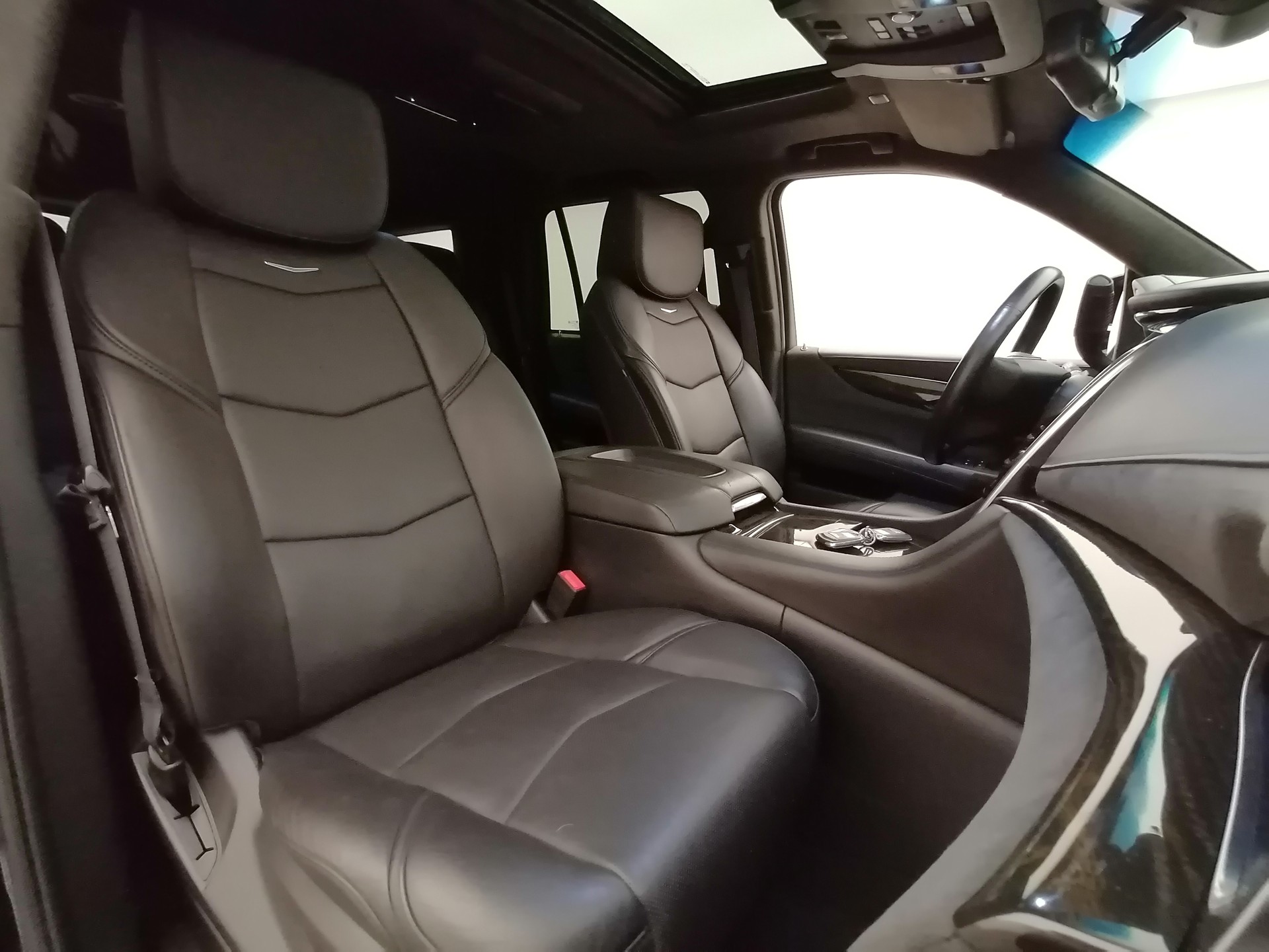 CADILLAC Escalade 6.2 Platinum AWD-image-13