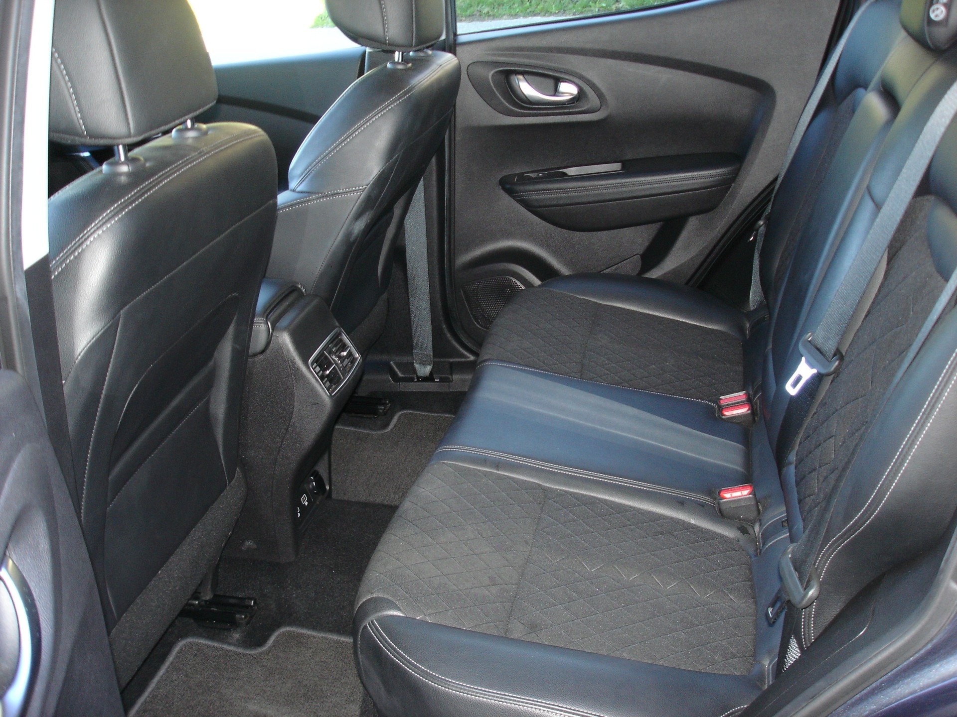 RENAULT Kadjar 1.3 16V Turbo Techno EDC-image-5