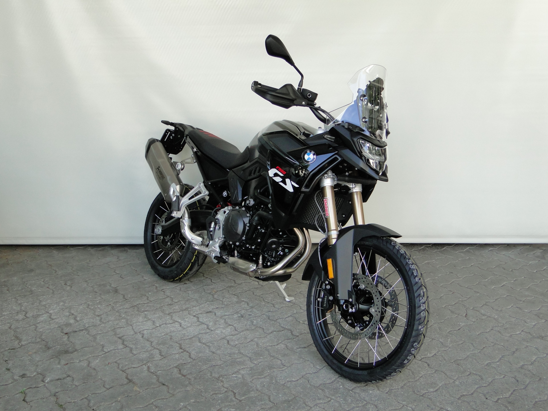 BMW F 900 GS Enduro-Paket Pro / 5 Jahre Garantie-showroom-element-1