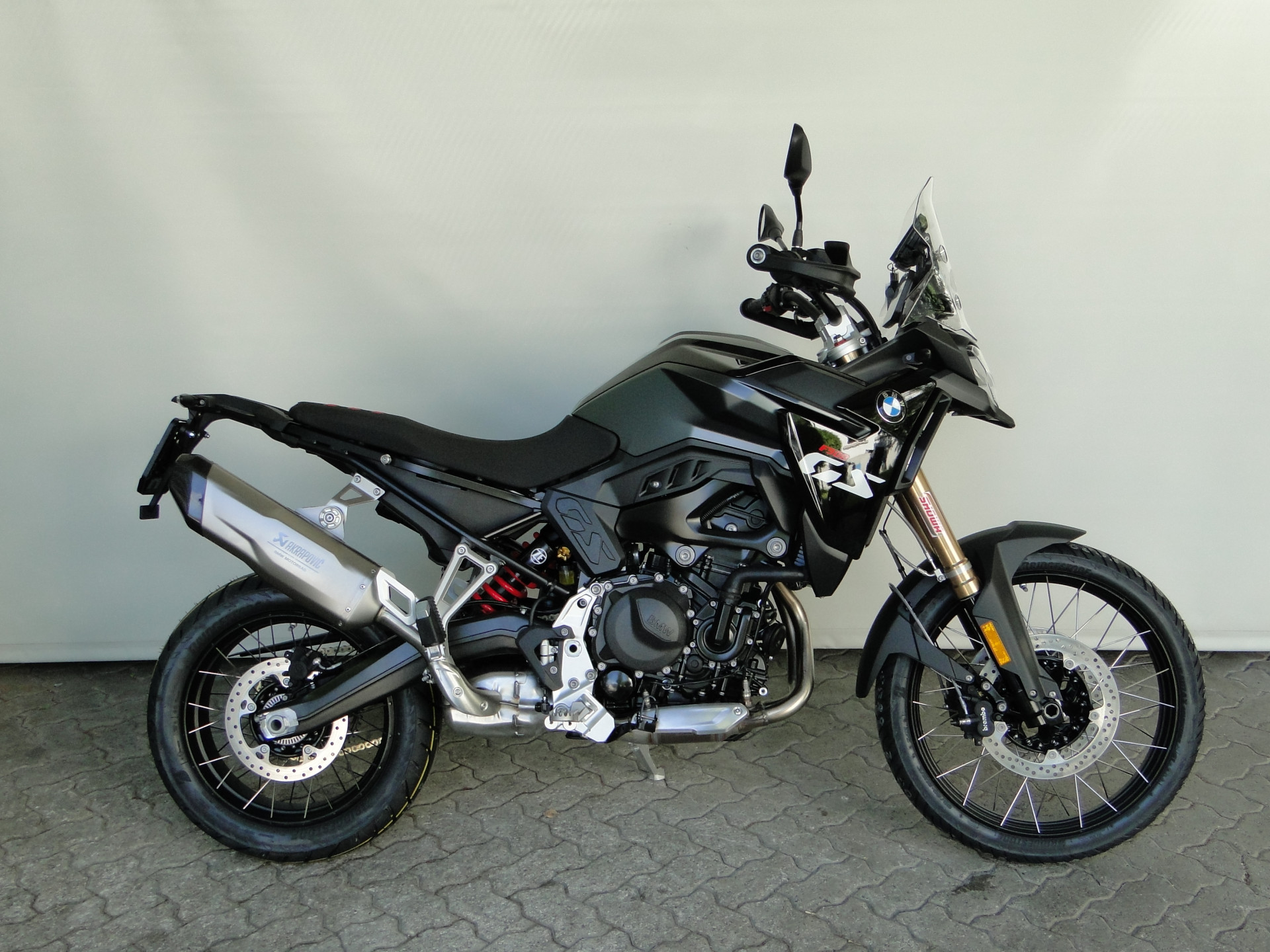 BMW F 900 GS Enduro-Paket Pro / 5 Jahre Garantie-showroom-element-2