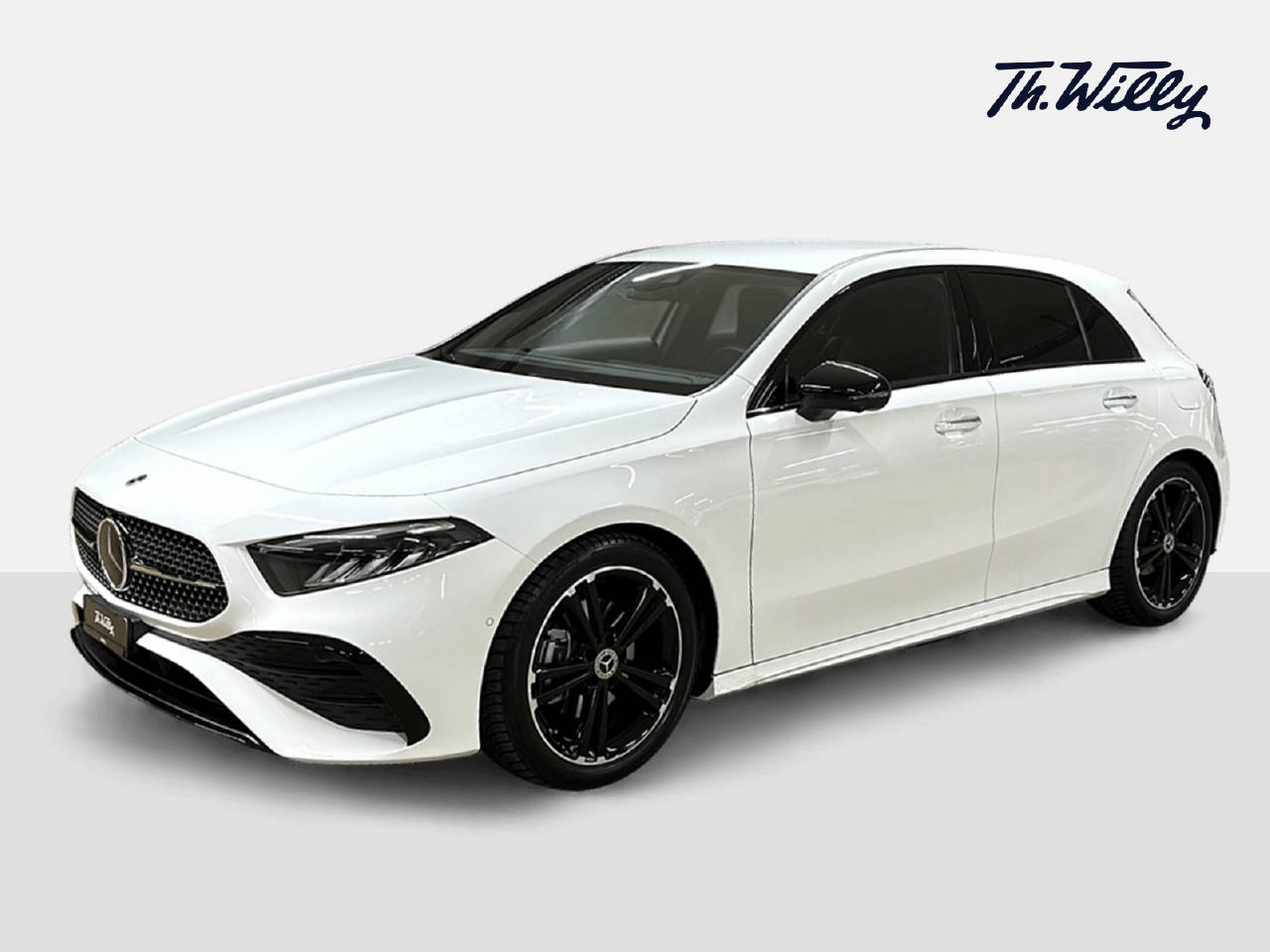 MERCEDES-BENZ A 180 d AMG Line-image-0
