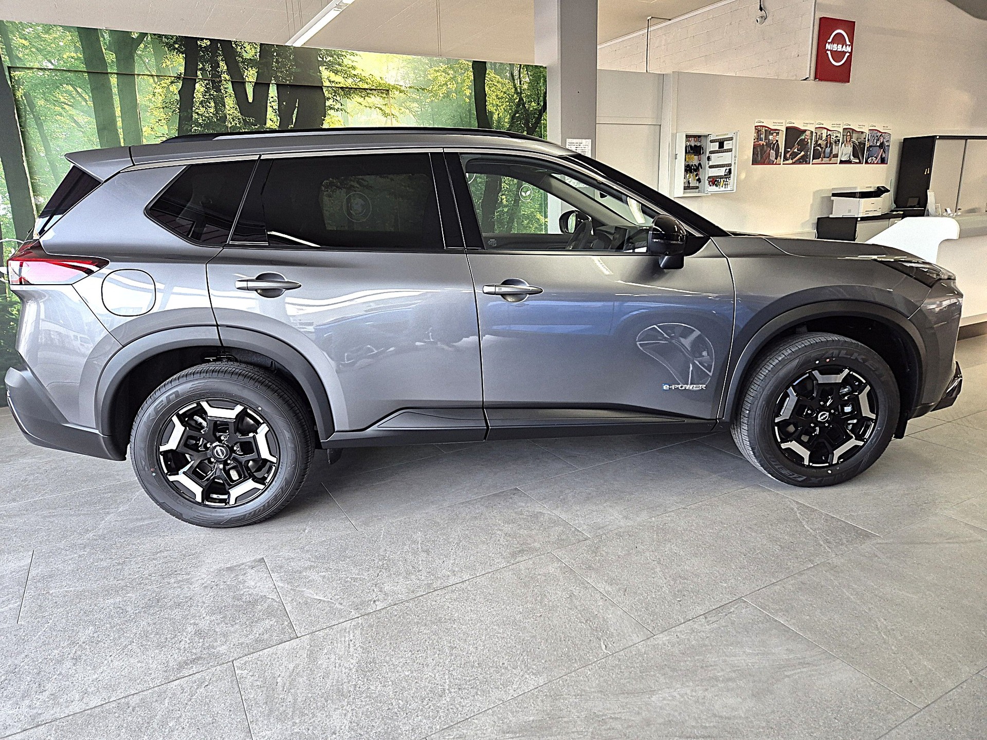 NISSAN X-Trail 1.5 VC-T e-Power 4WD 7 Sitze N-Trek-image-2