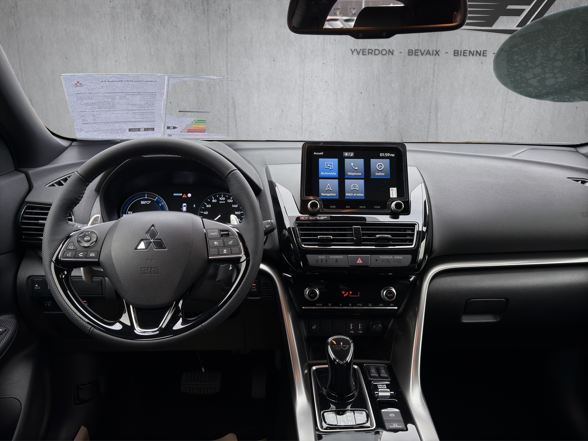 MITSUBISHI ECLIPSE Cross 2.4 PHEV Blackline 4x4-image-8