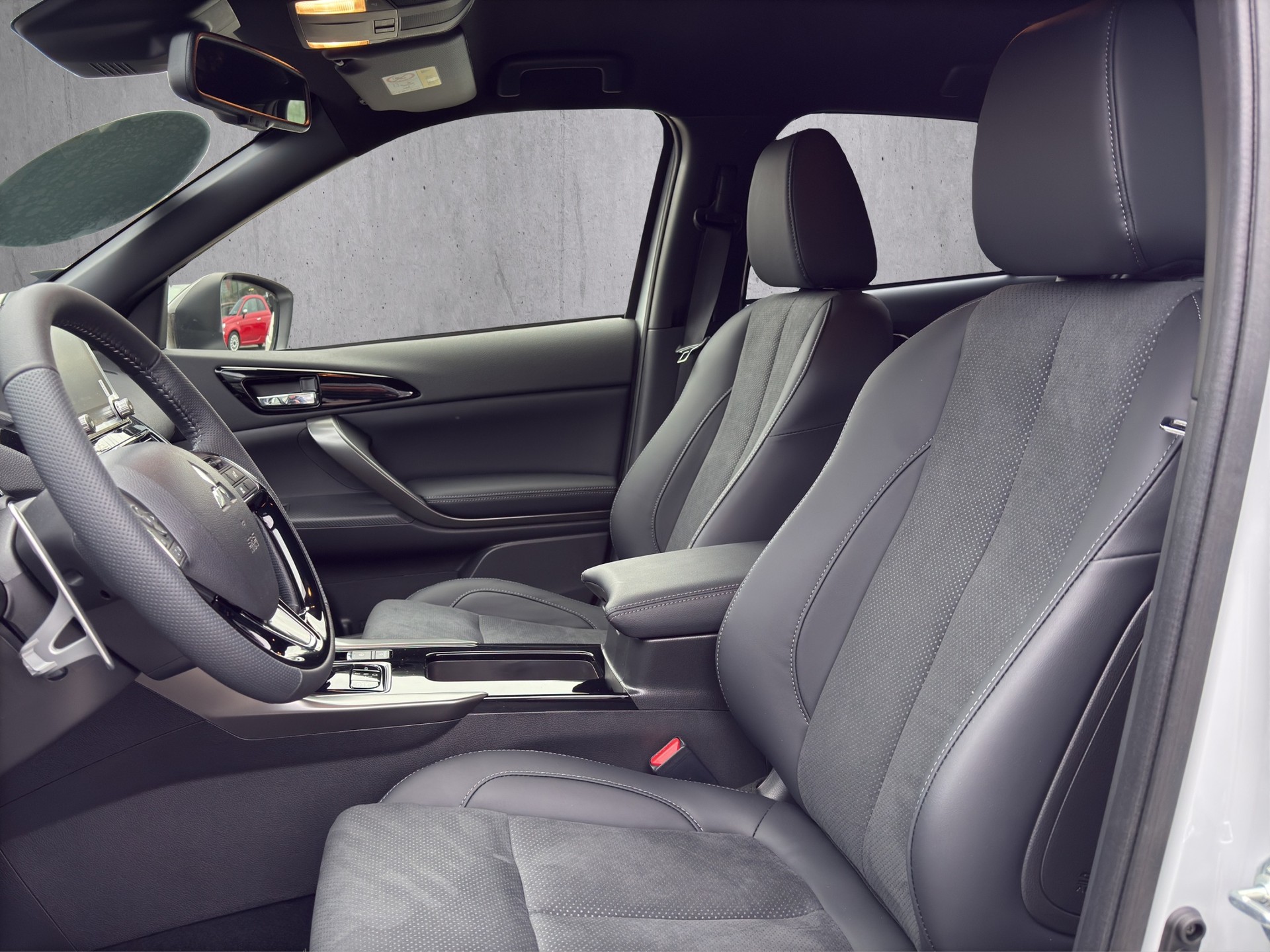 MITSUBISHI ECLIPSE Cross 2.4 PHEV Blackline 4x4-image-6