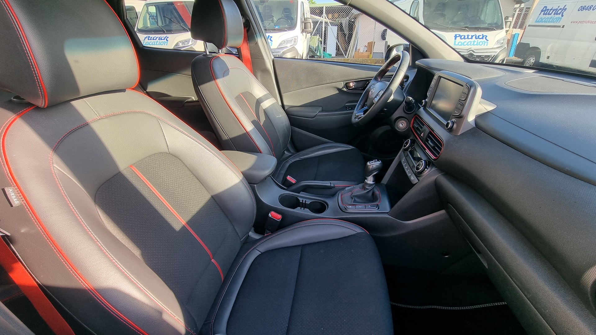 HYUNDAI Kona 1.0 T-GDi Amplia 2WD-image-7