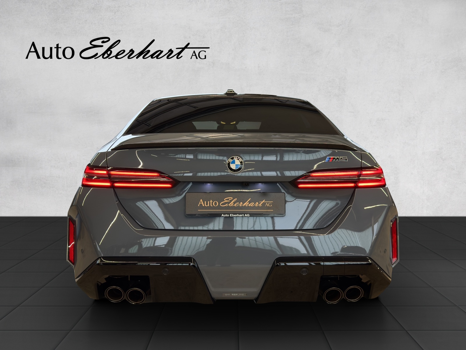 BMW M5 xDrive-image-4