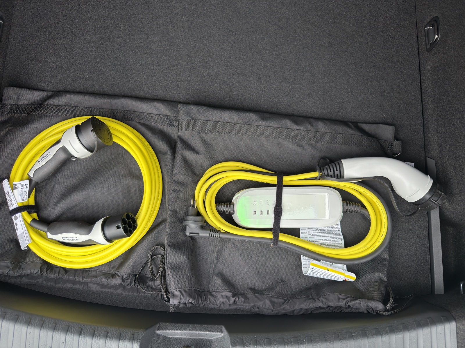 SEAT Leon 1.5 eHybrid pHEV DSG 75 Edition-image-14