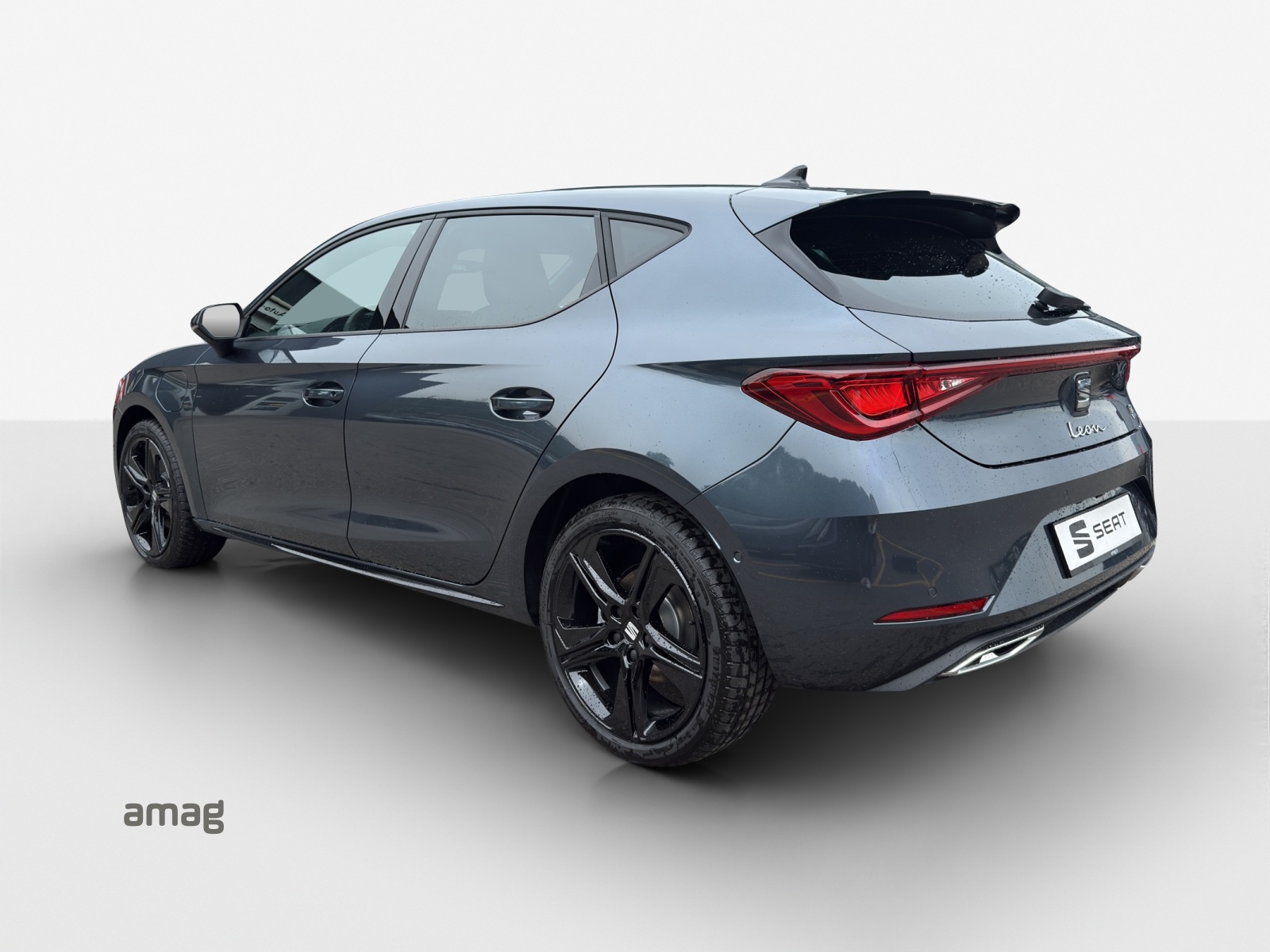 SEAT Leon 1.5 eHybrid pHEV DSG 75 Edition-image-2