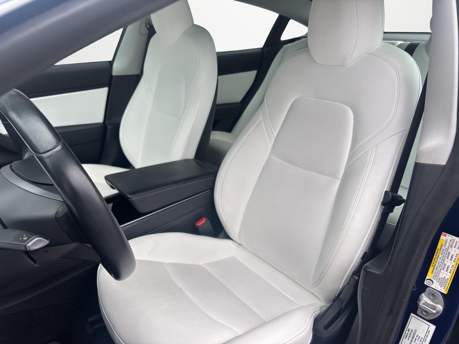 TESLA Model 3 Long Range Dual Motor AWD-image-3