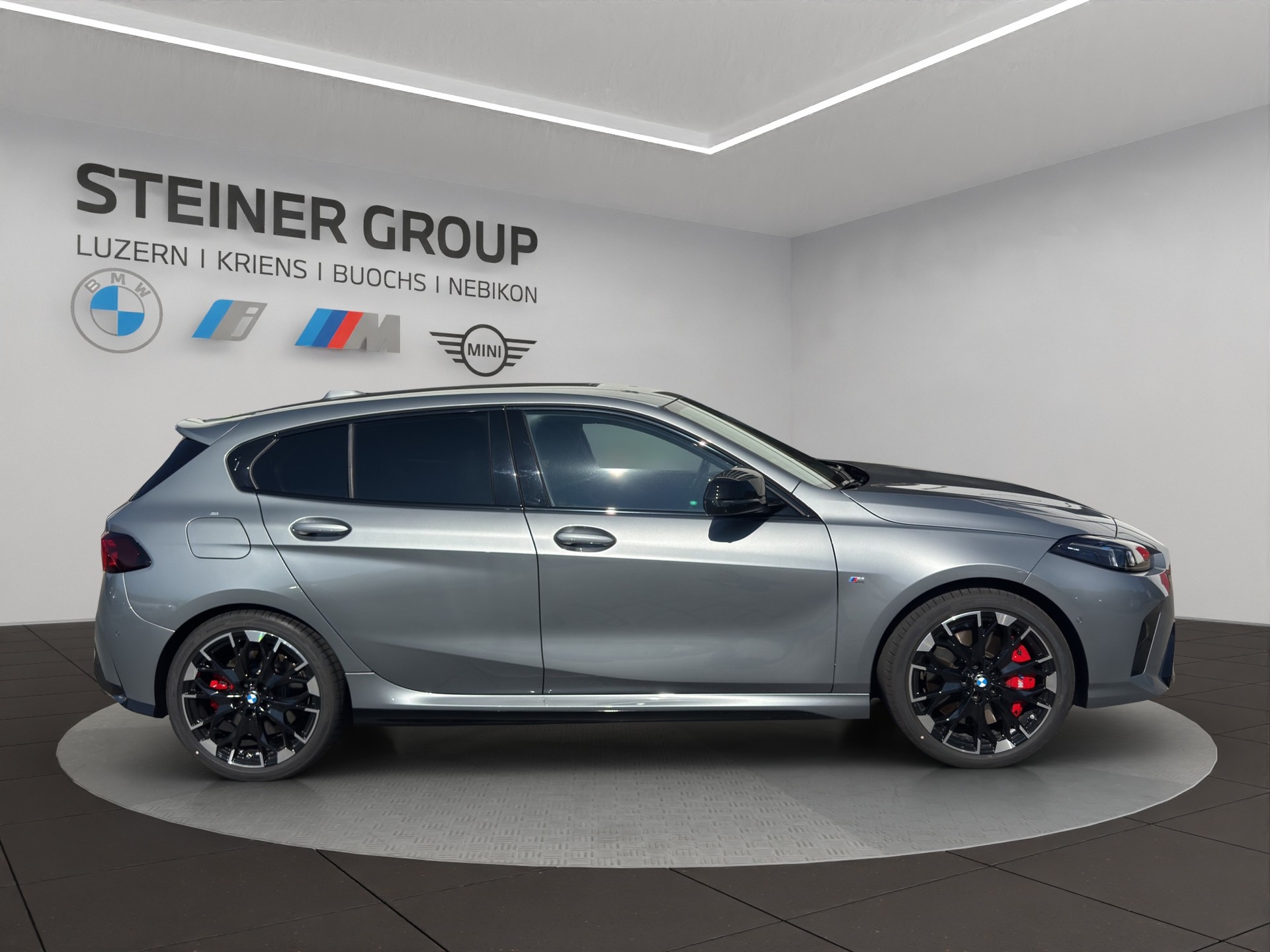 BMW M135 xDrive M Sport Pro-image-5