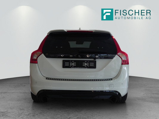 VOLVO V60 T6 AWD Polestar-image-3