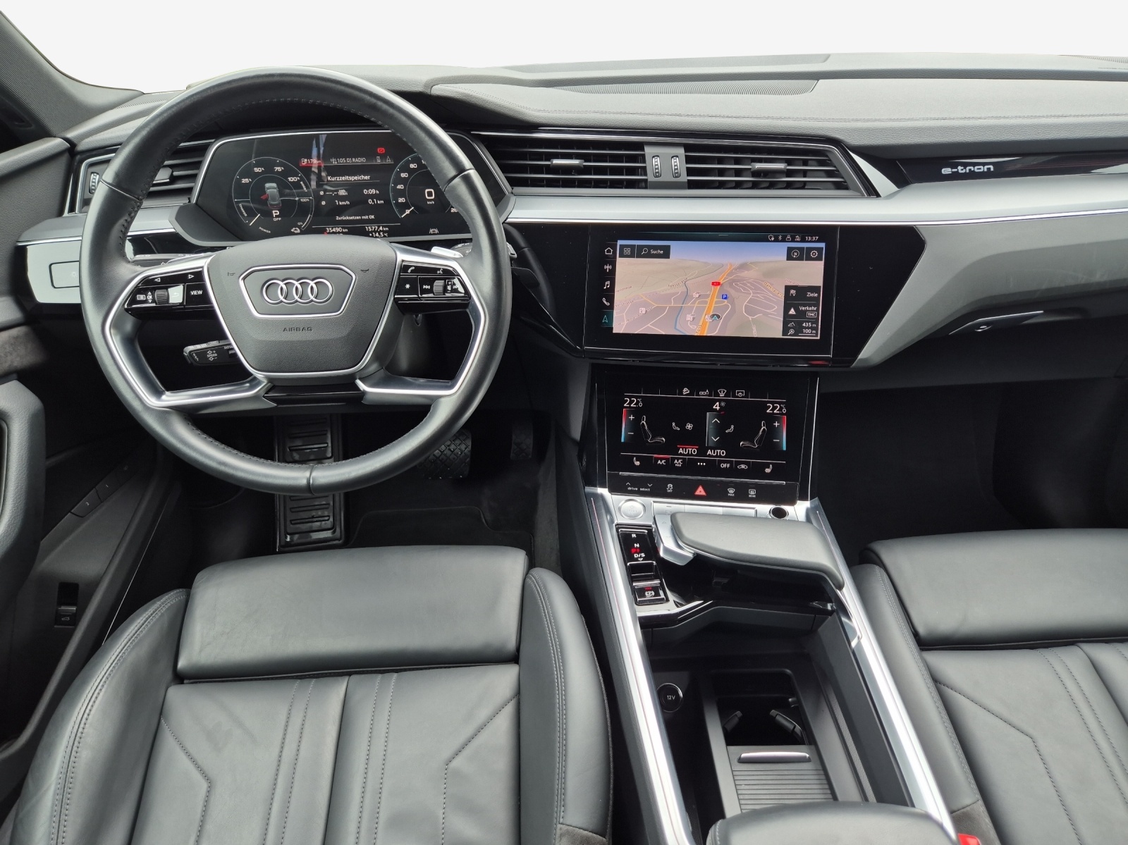AUDI e-tron 55 Advanced quattro-image-9