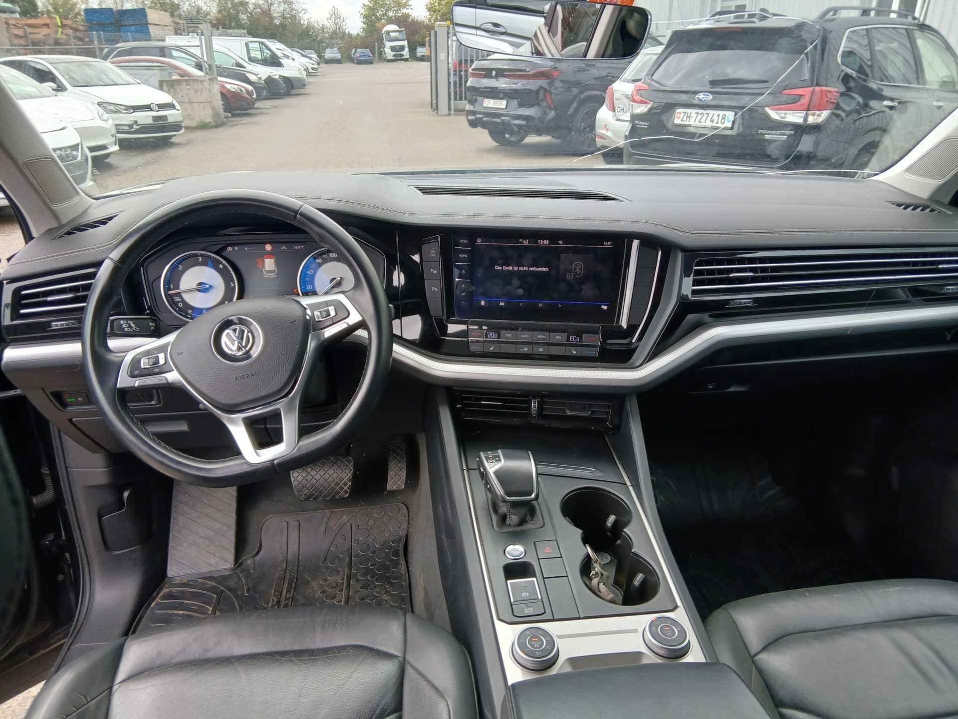 VW Touareg 3.0 TDI Basic Tiptronic-image-3