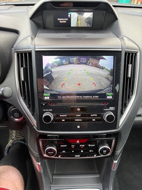SUBARU Forester 2.0i e-Boxer Swiss Plus Lineartronic-image-7