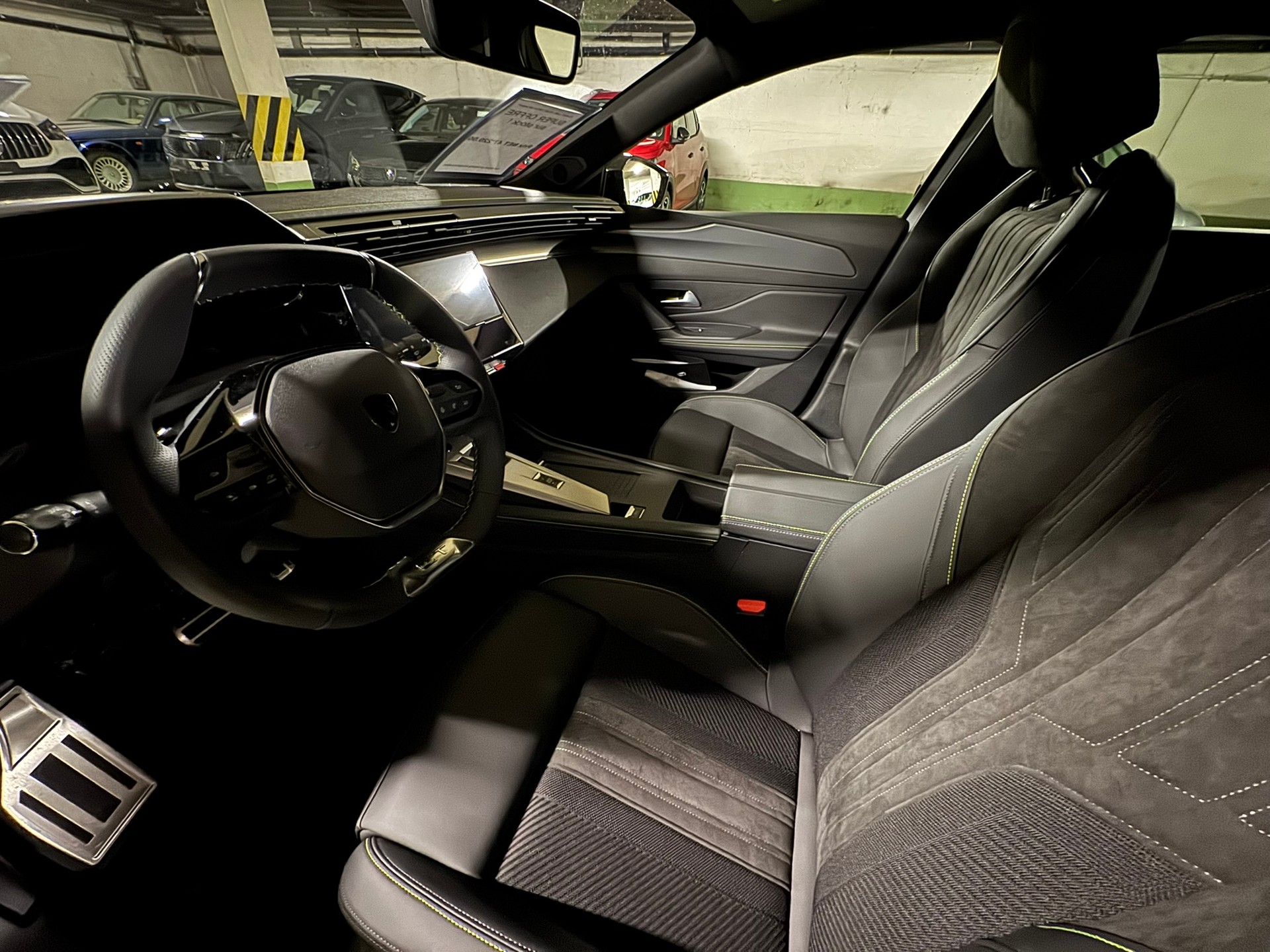 PEUGEOT 308 1.6 PHEV 195 GT-image-6