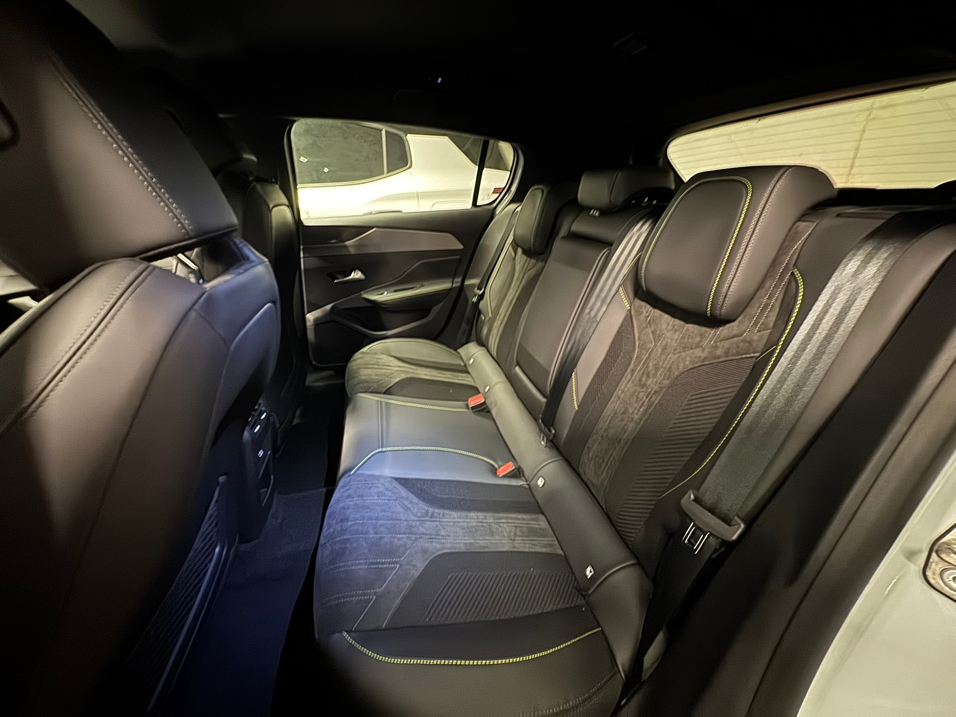PEUGEOT 308 1.6 PHEV 195 GT-image-7
