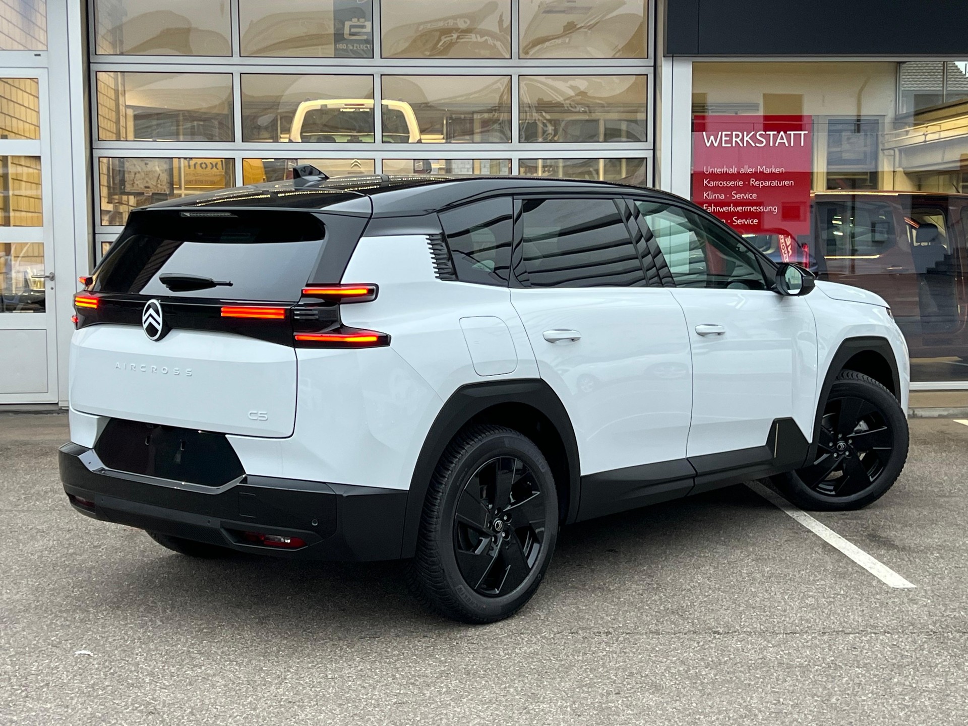 CITROEN C5 Aircross 1.2 Hybrid Max-image-5